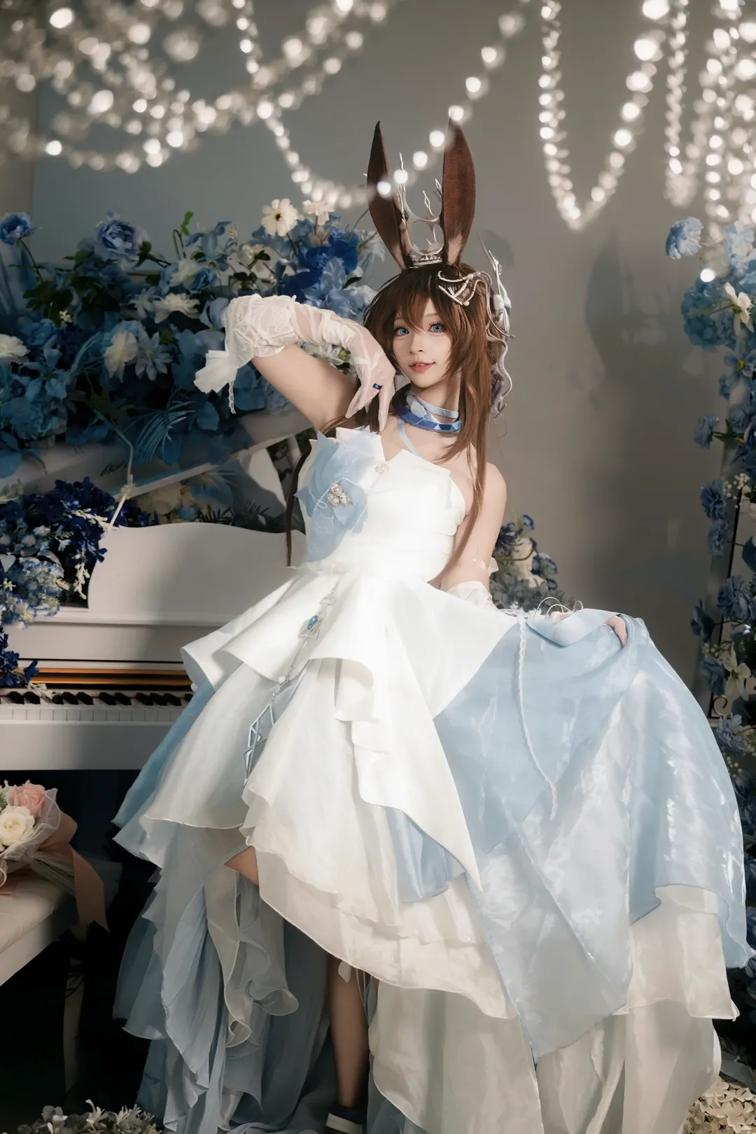 【阿米婭cos】明日方舟羅德島的藍色花海與音樂旋律 - 第 10 張