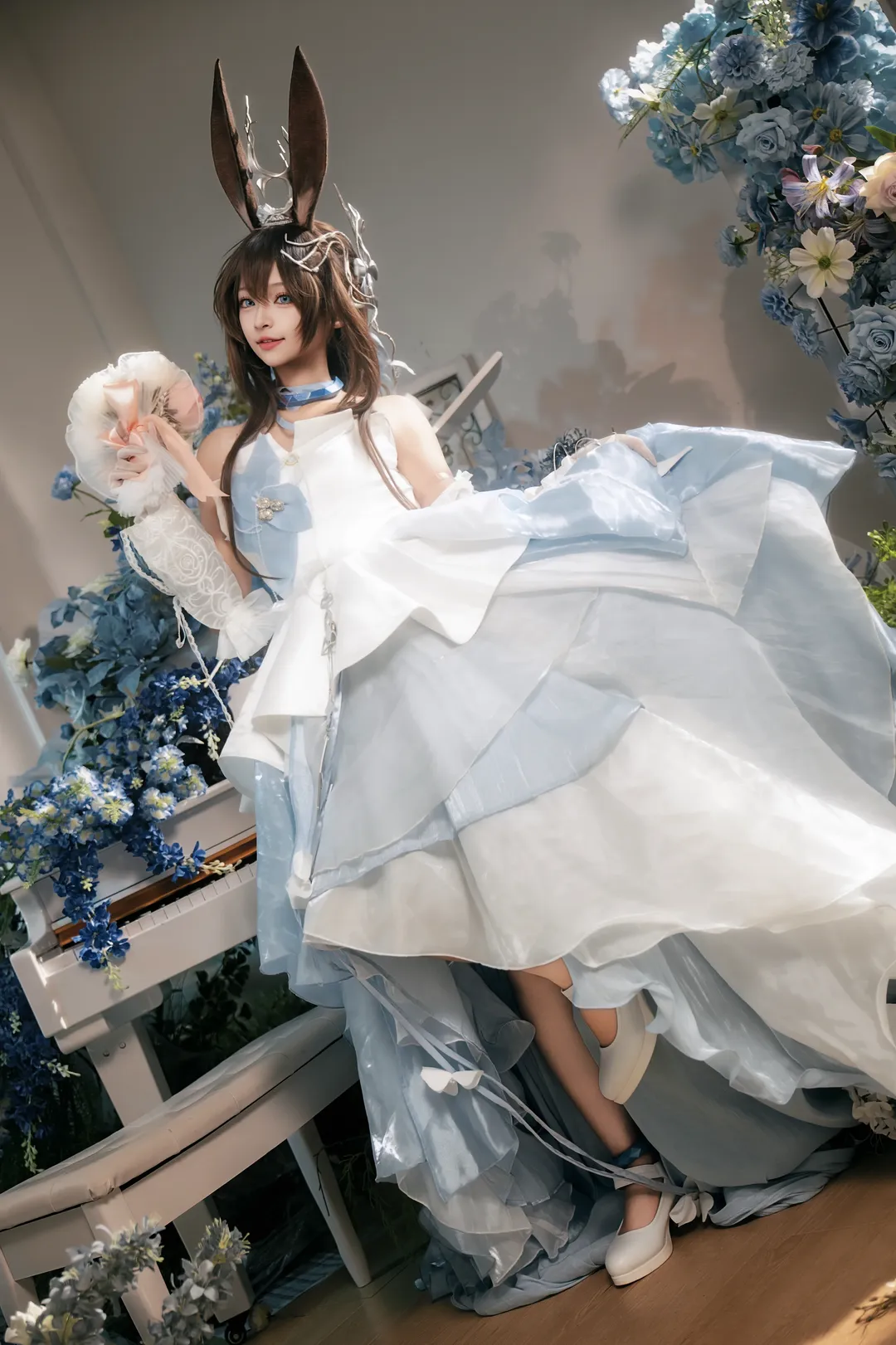 【阿米婭cos】明日方舟羅德島的藍色花海與音樂旋律 - 第 11 張