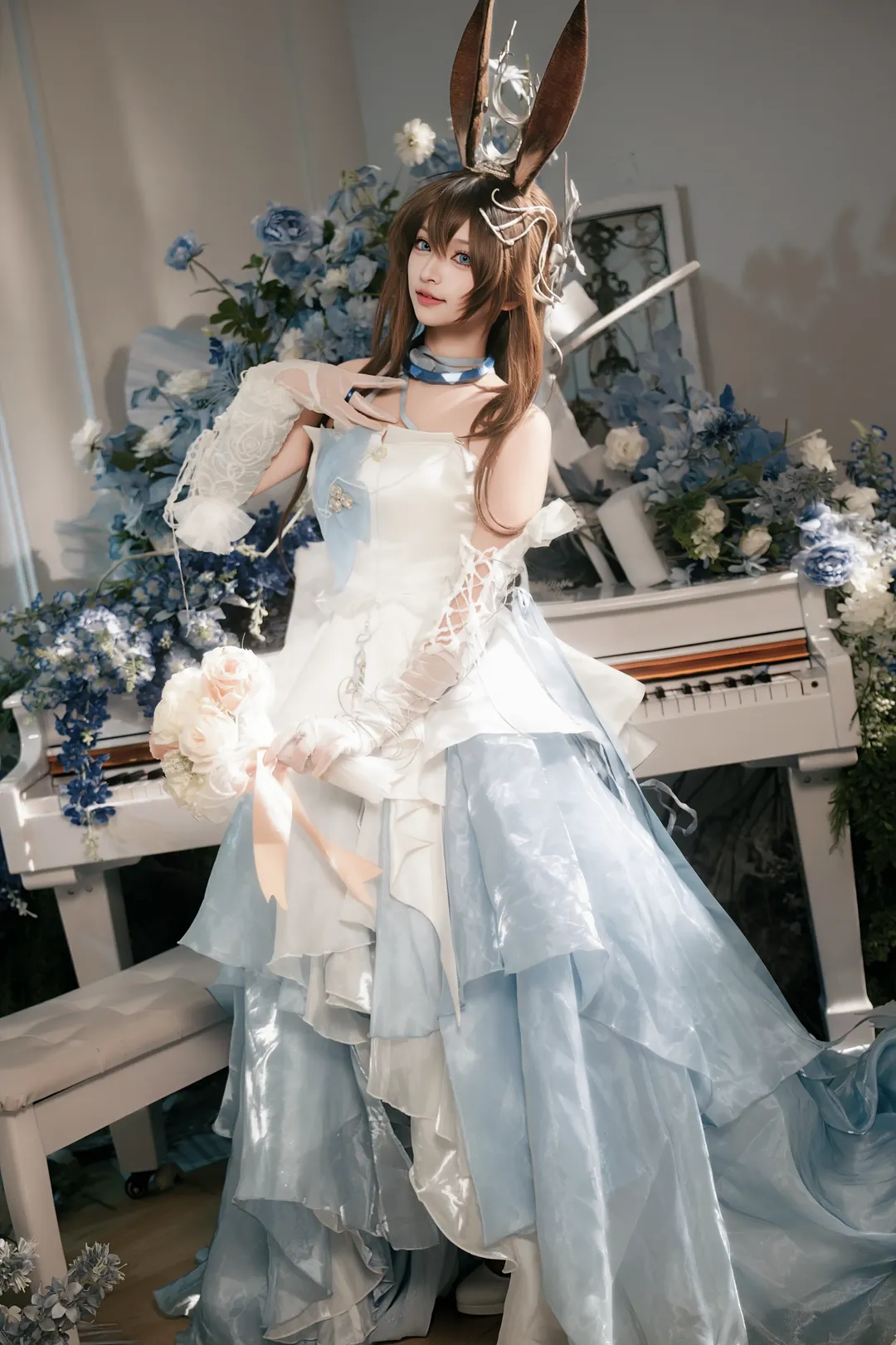 【阿米婭cos】明日方舟羅德島的藍色花海與音樂旋律 - 第 16 張