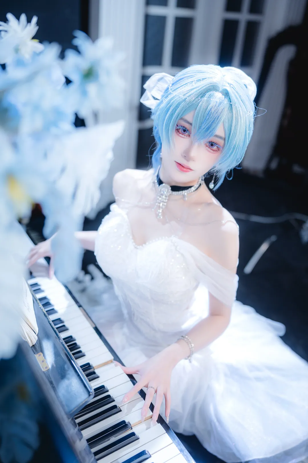 【守岸人cos】鸣潮 鸣乐之时 纯白纱裙的钢琴之约 - 第 1 张