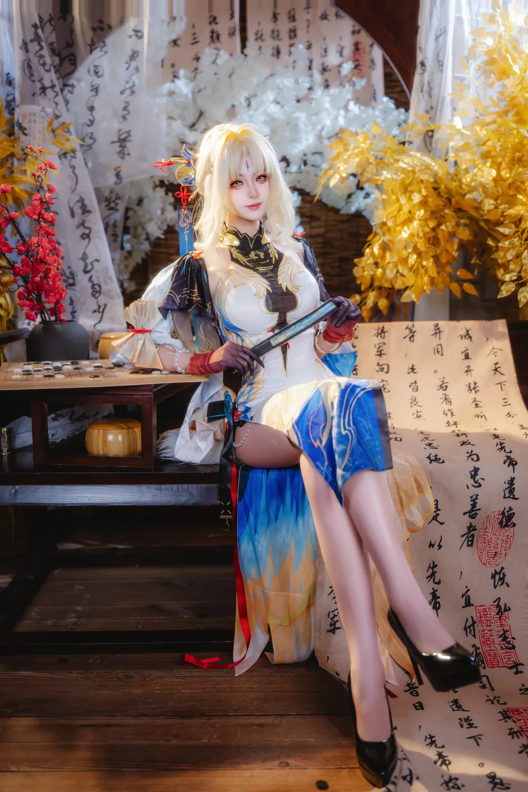 【穗穗cos】鸣潮里的白蓝国风，落子与开扇 - 第 4 张