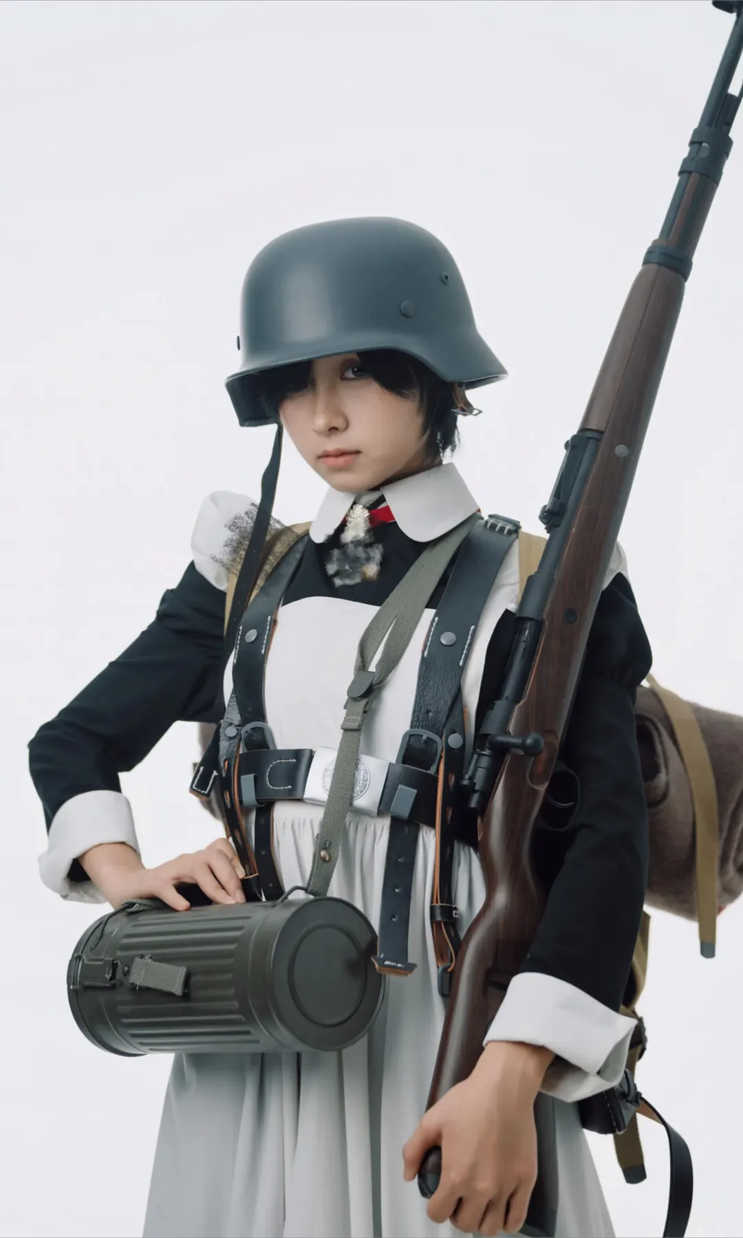 German-style maid Tactical Doll White studio photography combat girl Tactical outfit - Image 3