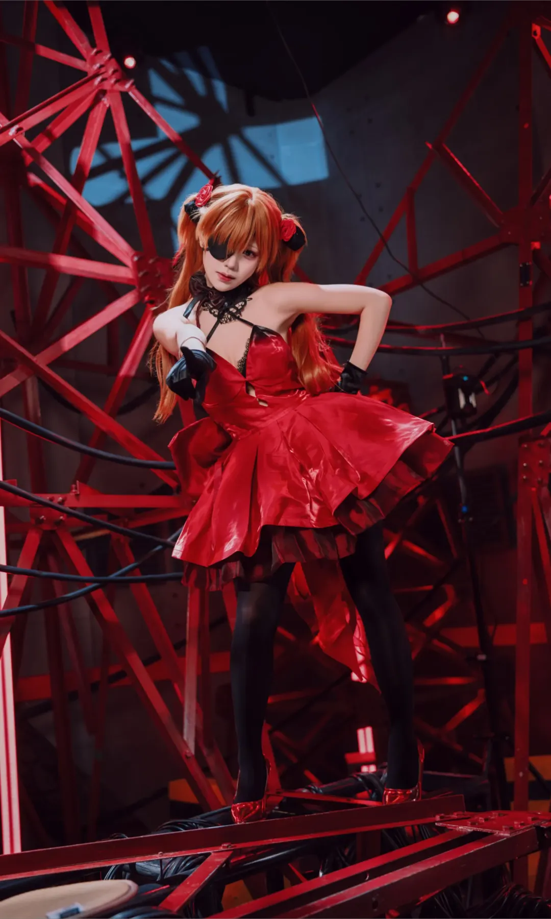 【明日香cos】新世紀福音戰士紅色工業風，融入NIKKE暗黑美學 - 第 4 張