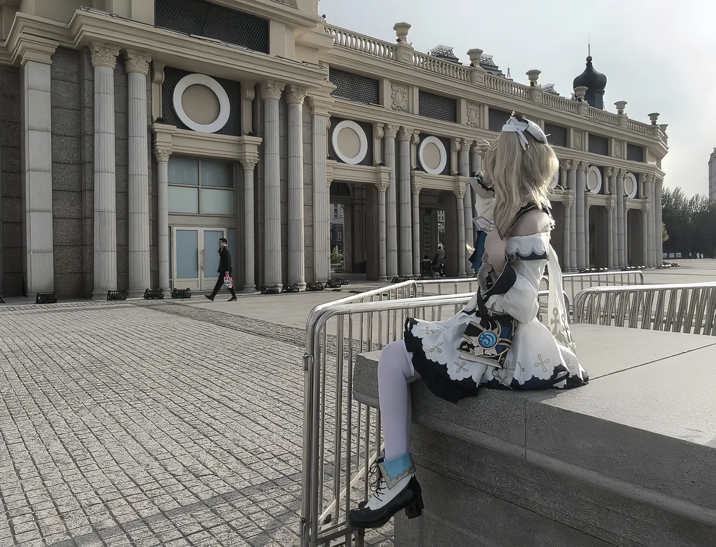【芭芭拉cos】原神祈礼牧师的外景记录 - 第 2 张