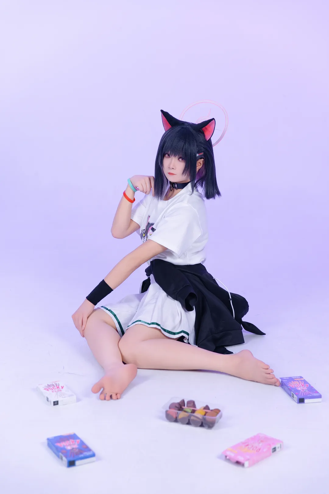 【杏山和纱cos】蔚蓝档案白棚正片，主唱小猫的舞台感 - 第 1 张