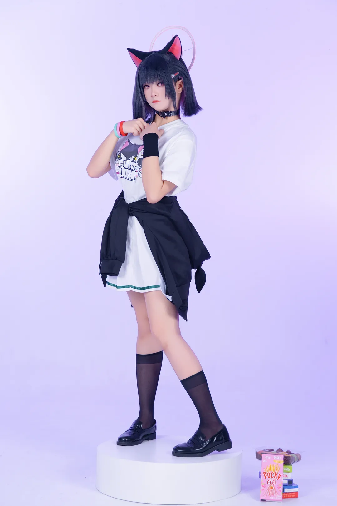 【杏山和纱cos】蔚蓝档案白棚正片，主唱小猫的舞台感 - 第 4 张