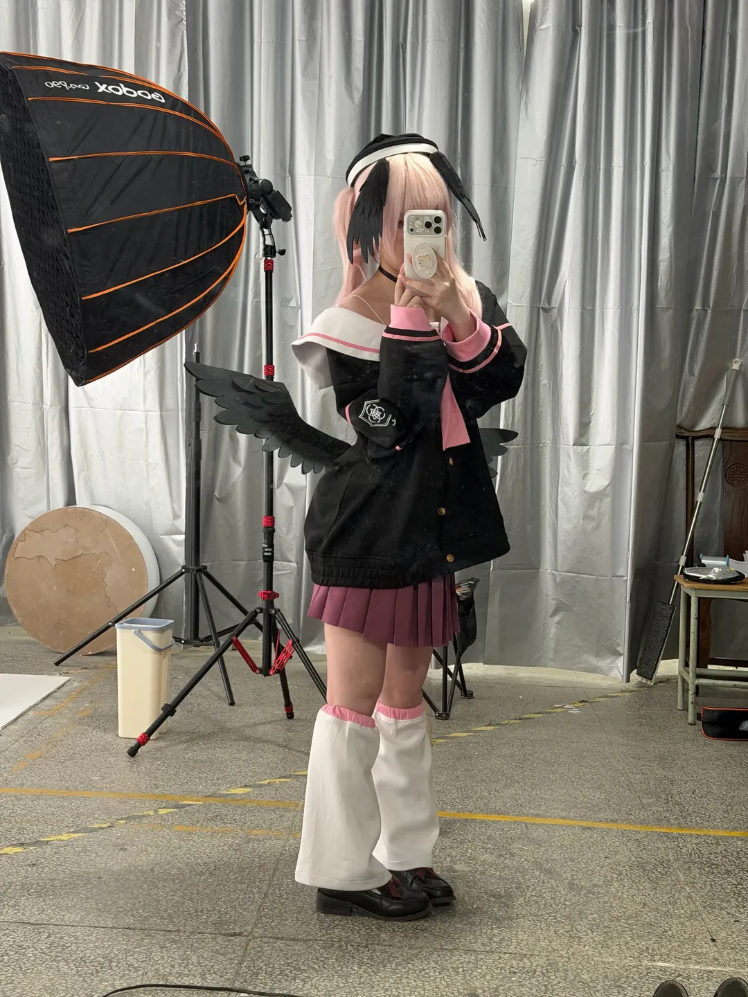 【下江小春cos】蔚蓝档案暗黑水手服，镜前自拍记录 - 第 3 张