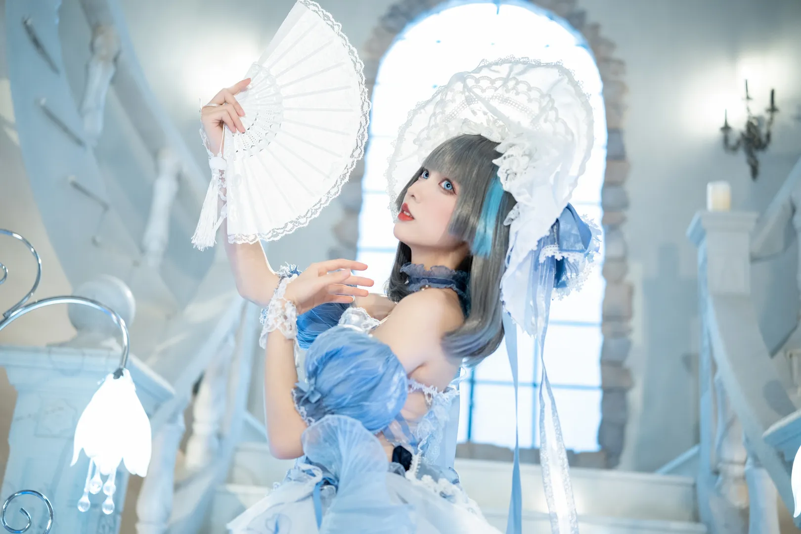 【柴郡cos】蓝白洛丽塔洋装与纯白欧式布景的碰撞 - 第 3 张
