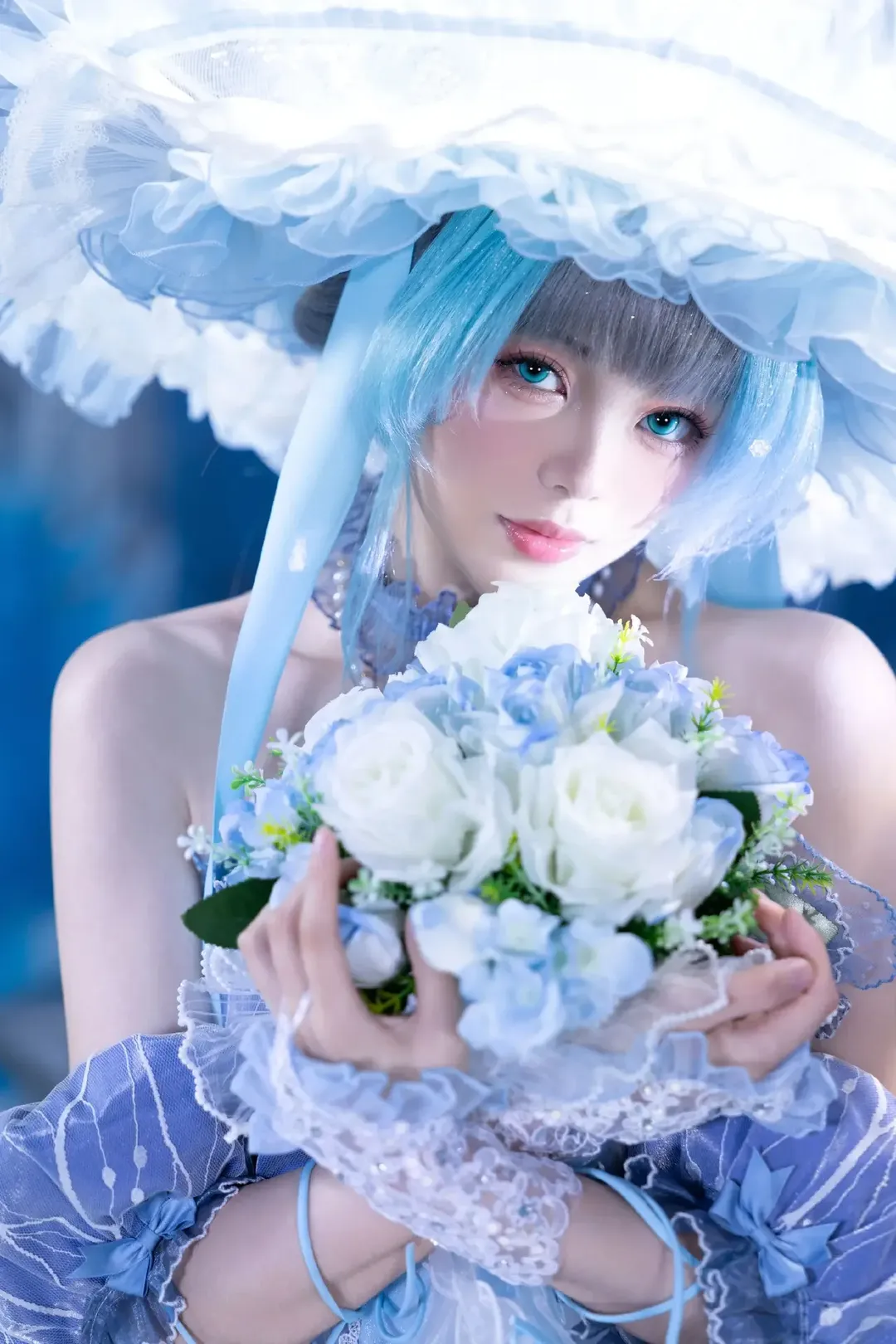 【柴郡cos】碧蓝航线里华丽优雅的大小姐，花园茶会风写真 - 第 1 张