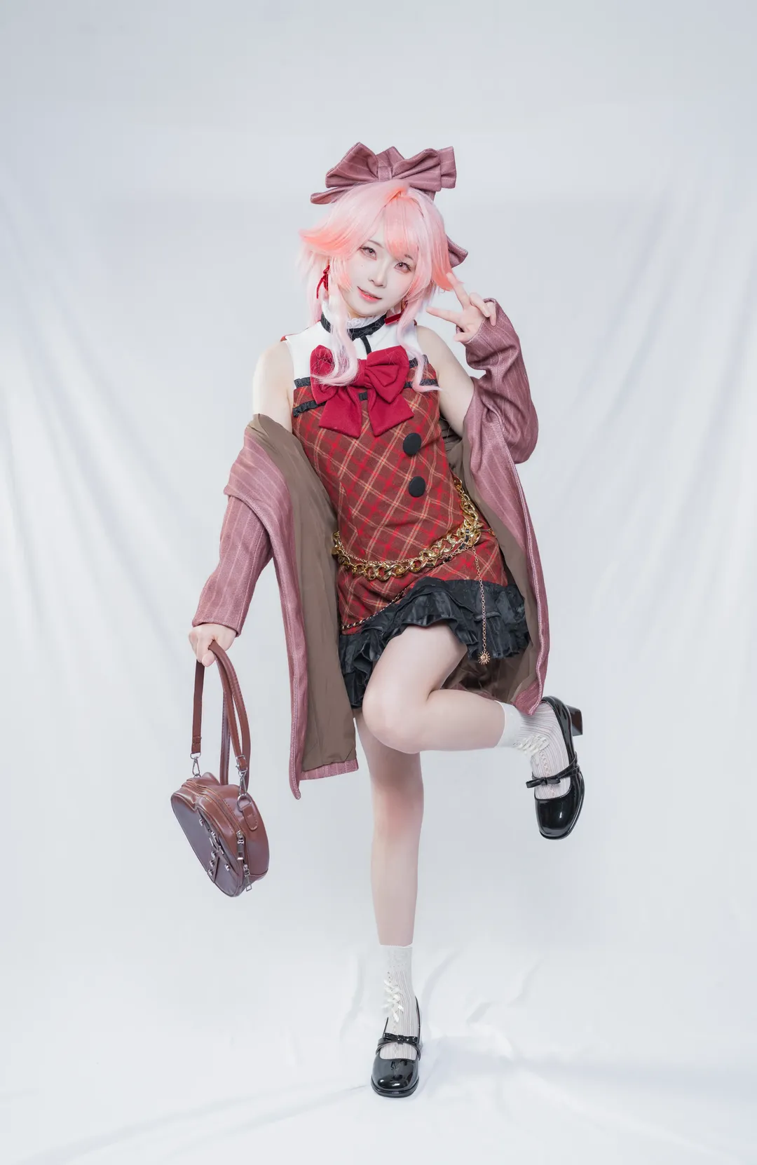 【萌萌香 遥cos】明日方舟 粉色长发下的灵动瞬间 - 第 3 张