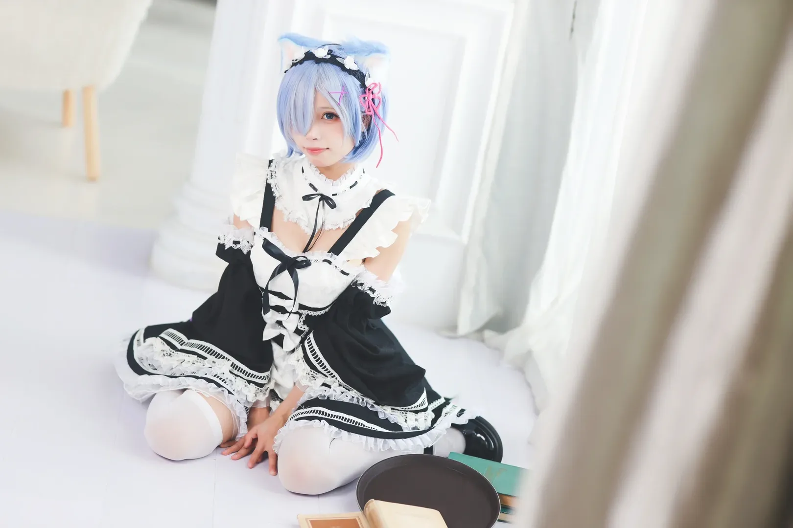【蕾姆cos】从零开始的异世界生活，室内女仆装的白丝日常 - 第 5 张