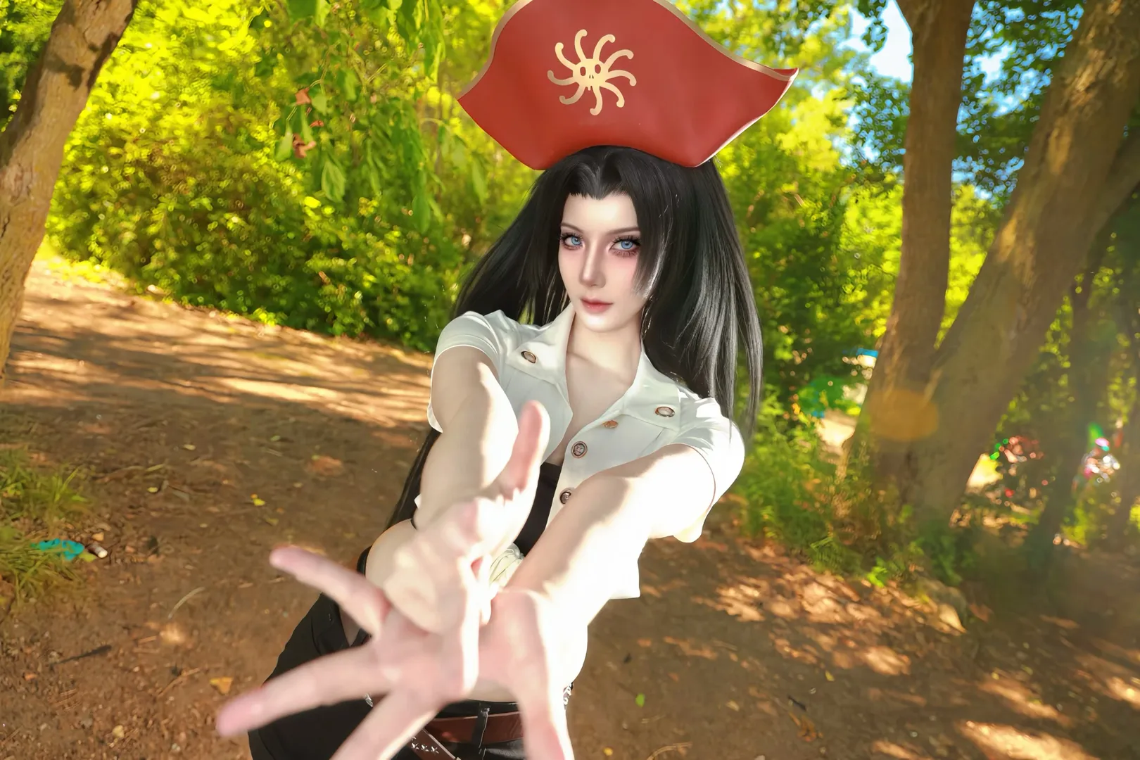 【波雅·汉库克cos】海贼王女帝的霸气私设 - 第 4 张