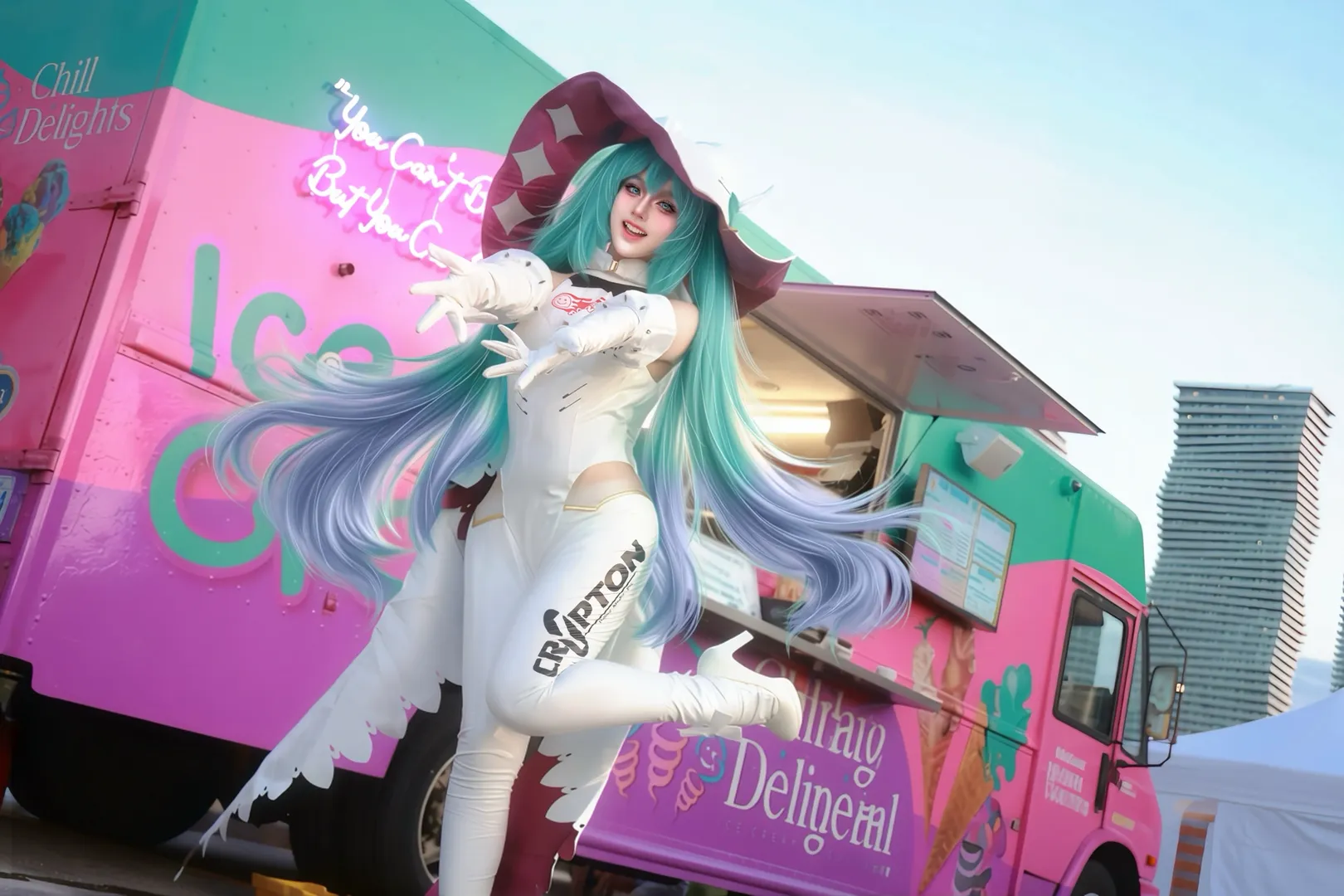 【初音未來cos】賽車初音2024同人產糧節，賽場上的風暴中心 - 第 2 張