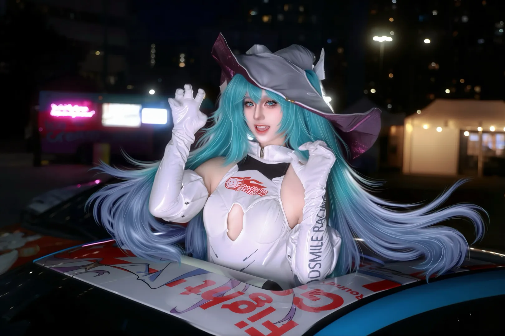 【初音未來cos】賽車初音2024，夏夜痛車前的疾馳記錄 - 第 2 張