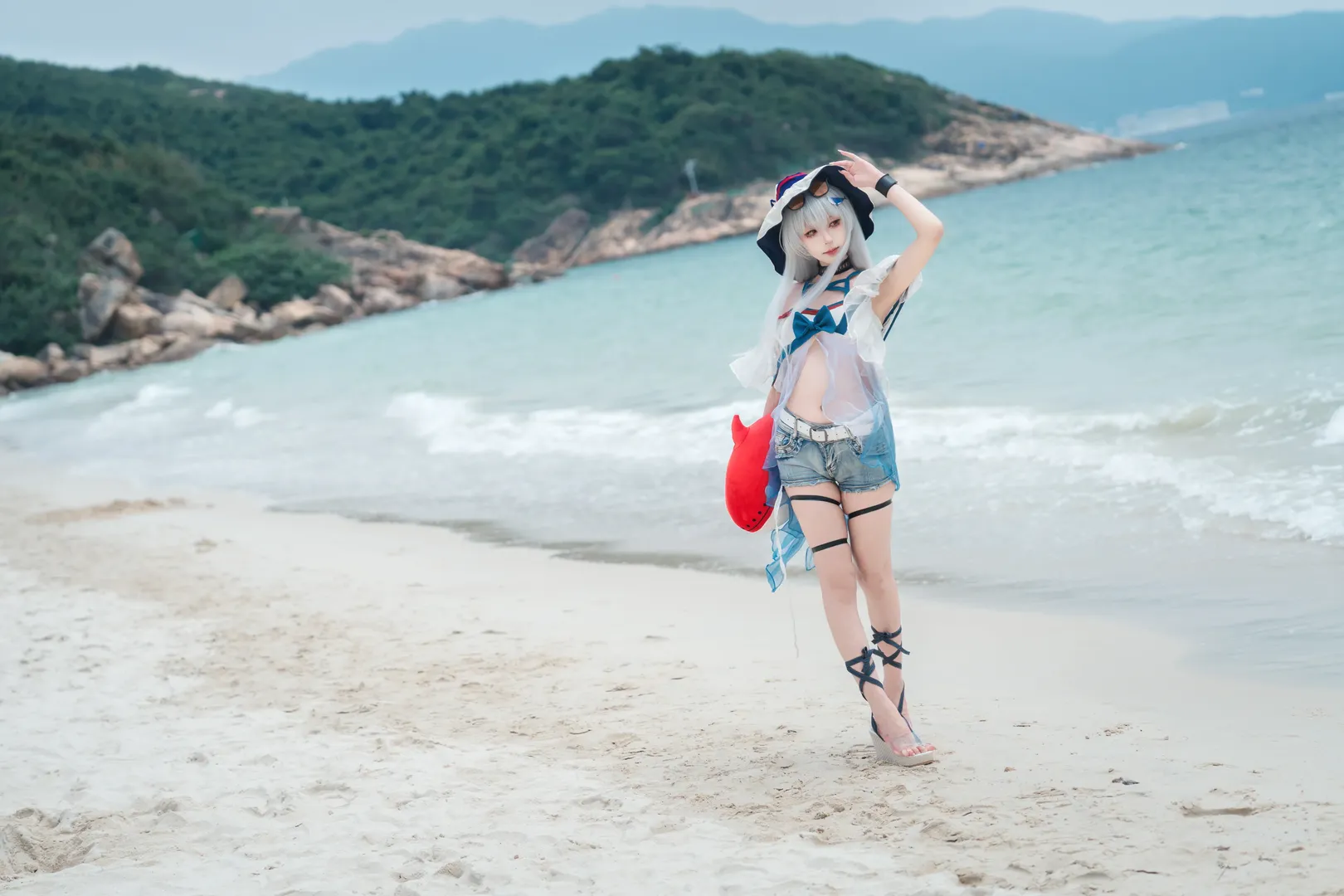 【明日方舟斯卡蒂cos】夏日海边的清冷少女 - 第 7 张