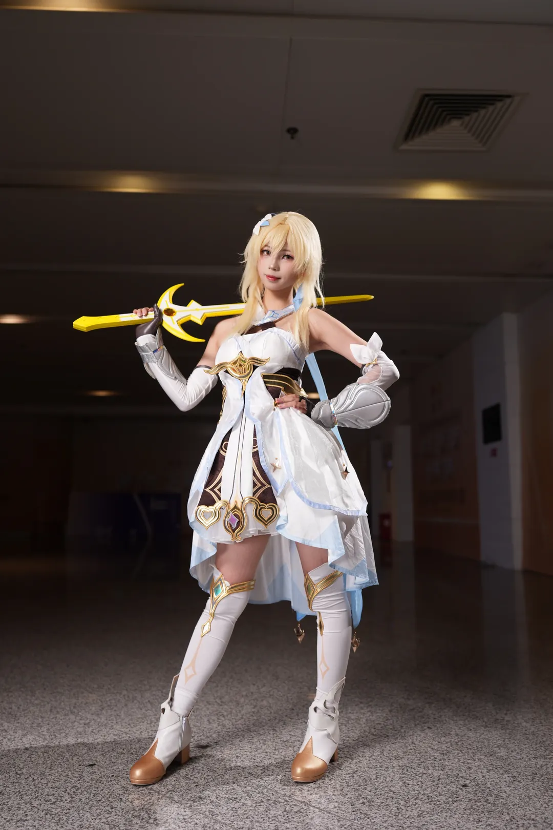 【荧cos】原神大中华场照 战斗风荧妹动作细节与拍摄回顾 - 第 6 张