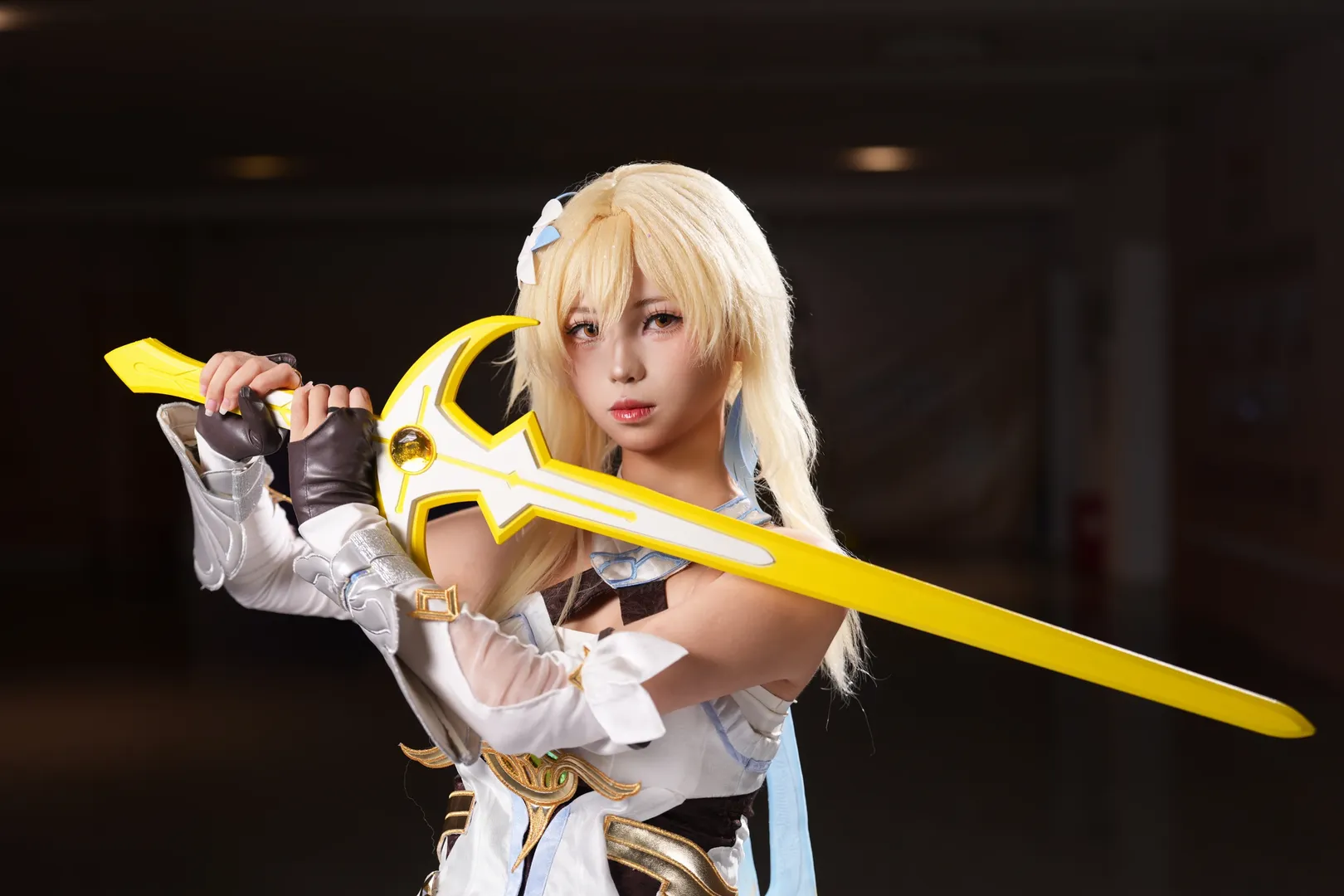 【荧cos】原神大中华场照 战斗风荧妹动作细节与拍摄回顾 - 第 8 张