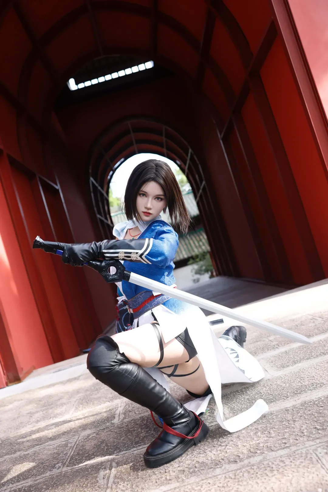 【姬如雪cos】红墙下的凌厉双剑，致敬不良人 - 第 1 张