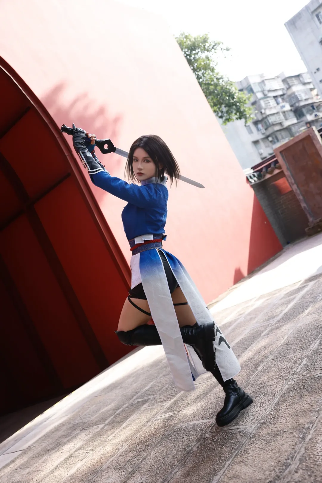 【姬如雪cos】红墙下的凌厉双剑，致敬不良人 - 第 3 张
