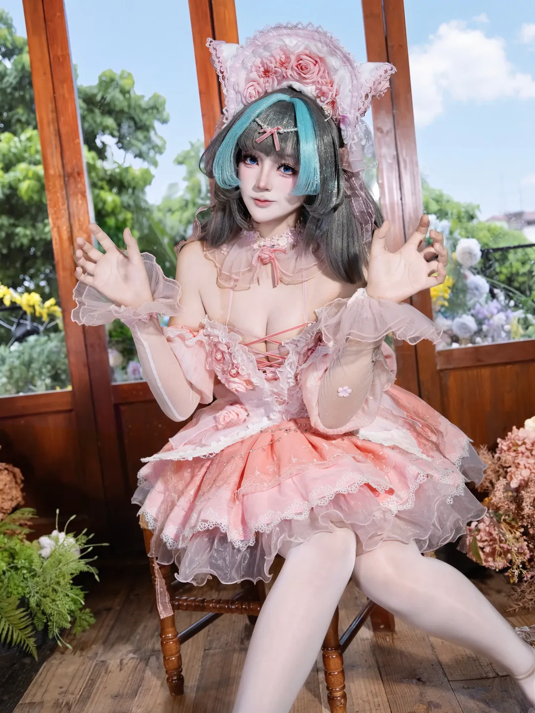 【柴郡cos】碧蓝航线花房里的梦幻小猫咪 - 第 1 张