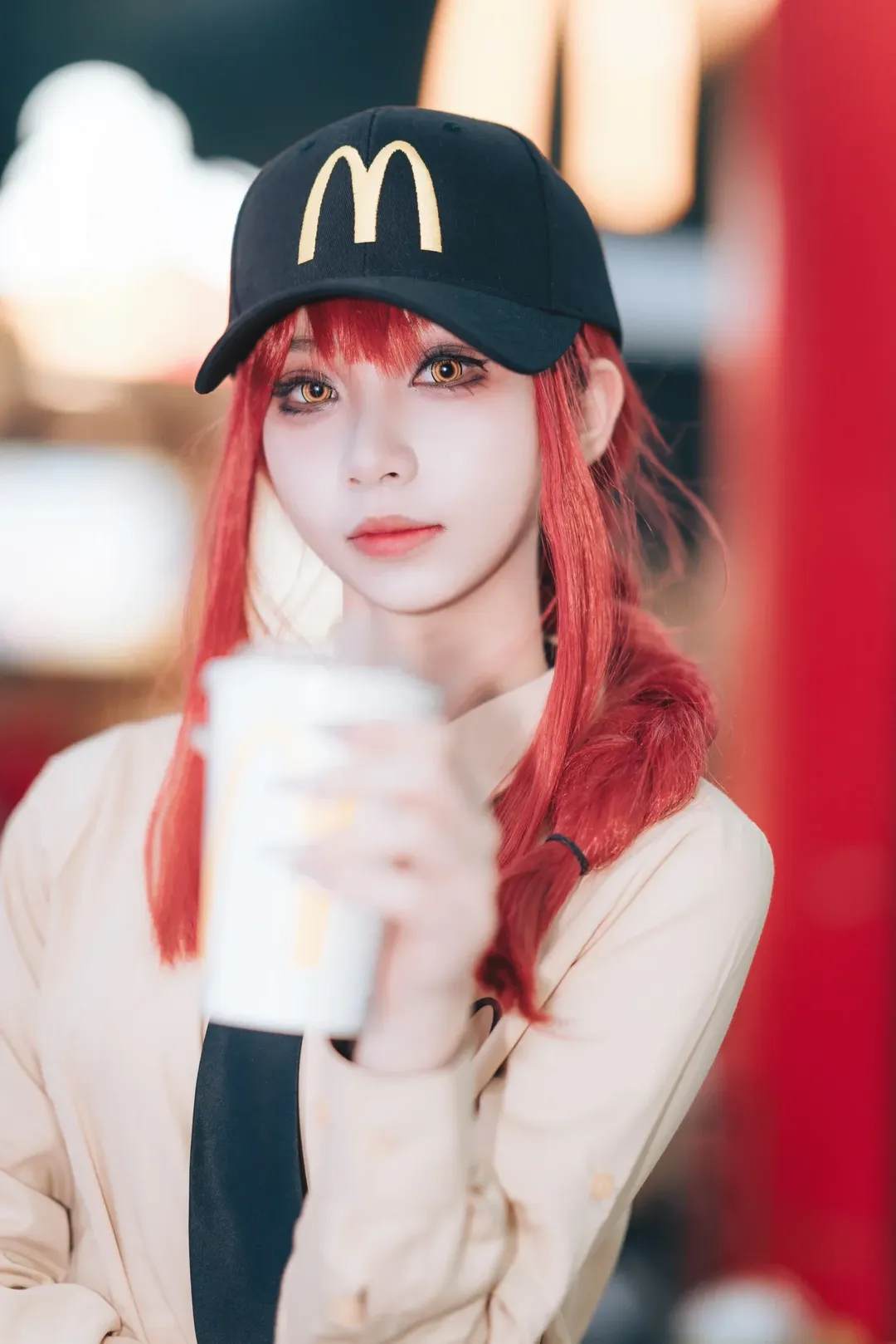 【玛奇玛cos】在麦当劳拍电锯人漫展返图太酷了 - 第 3 张