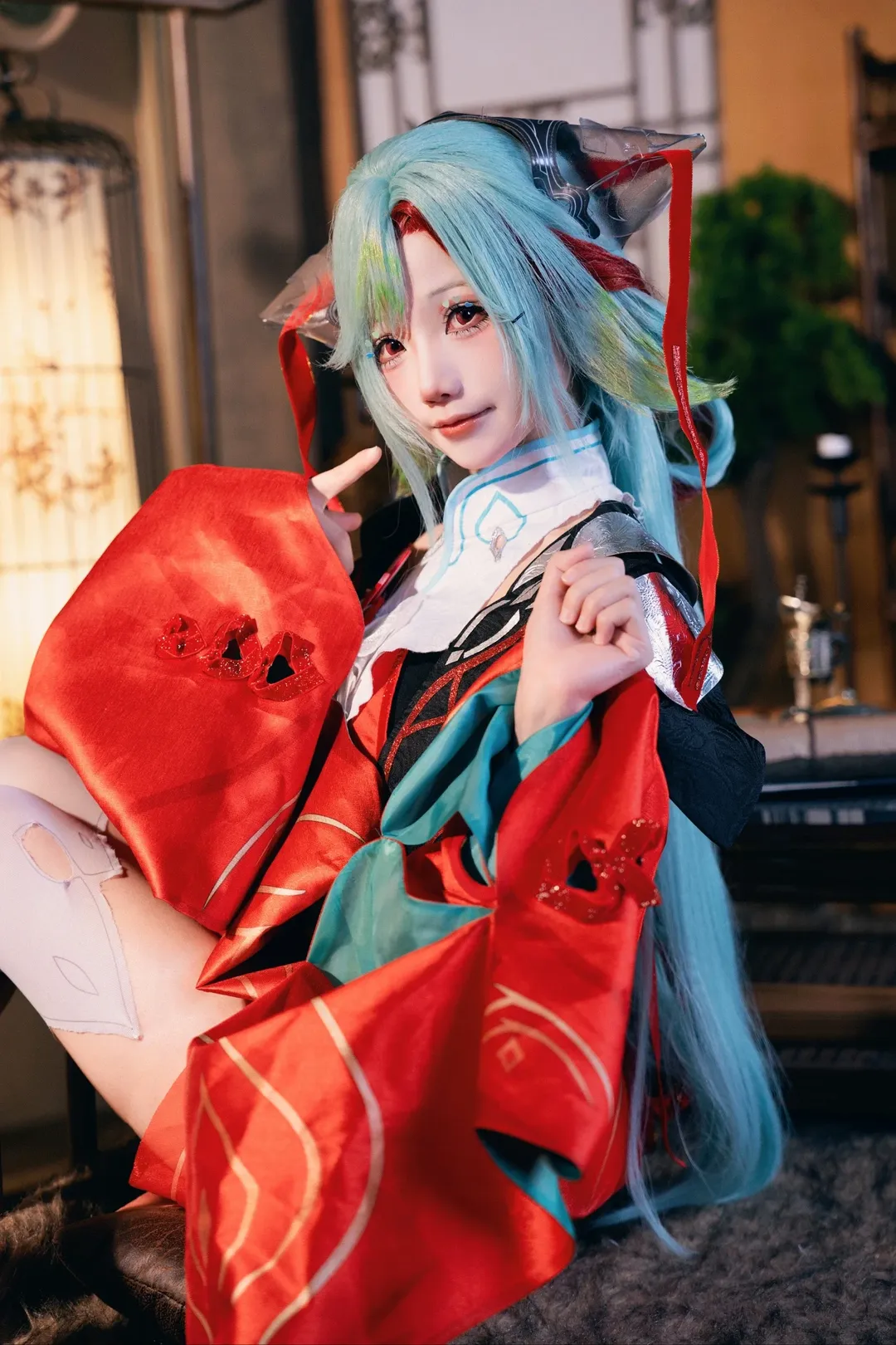 【少司缘cos】王者荣耀红袍白丝，古风书房里的奇幻氛围 - 第 3 张
