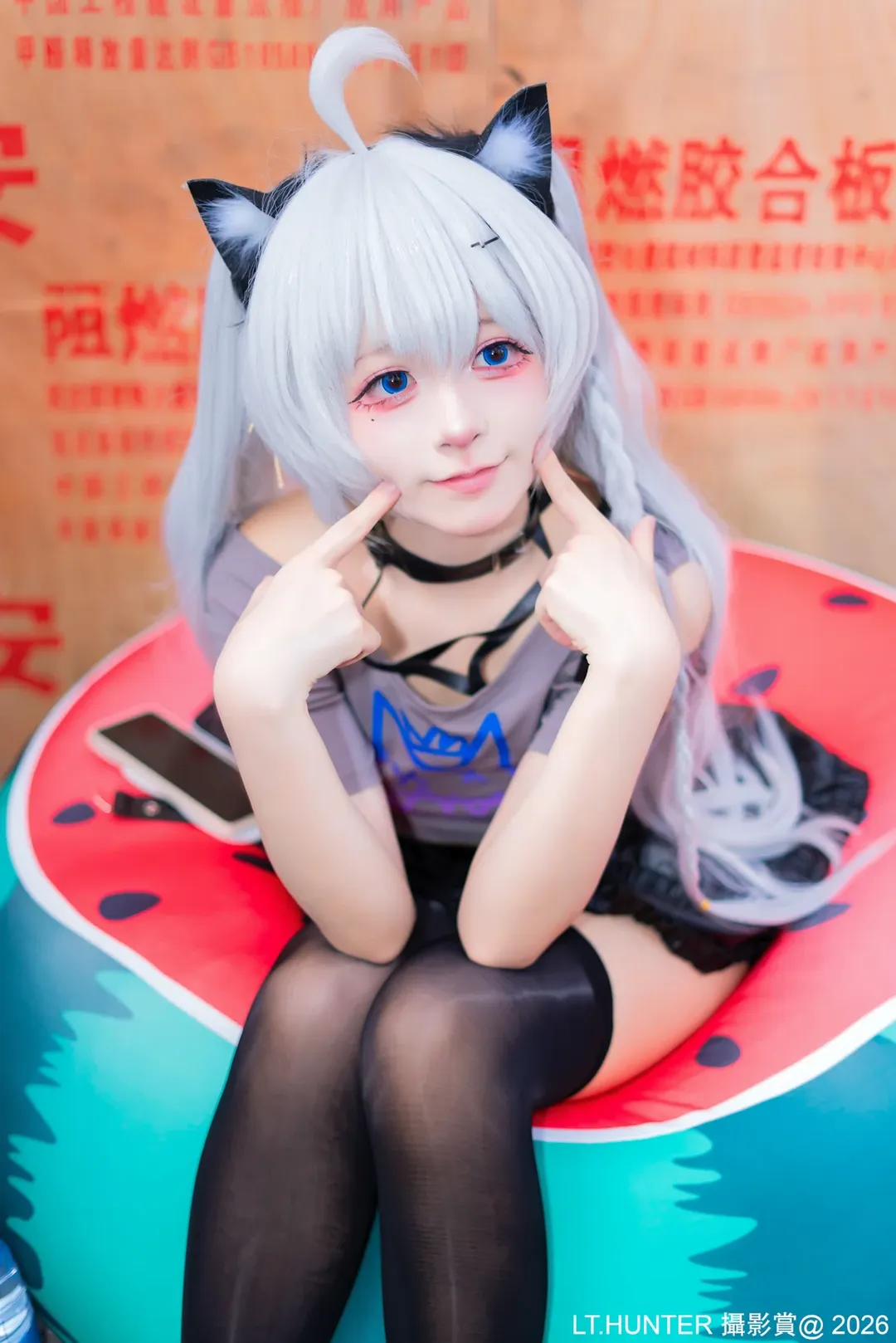 开源姬瑷珈cos 猫耳黑丝与西瓜沙发的奇妙碰撞 - 第 2 张