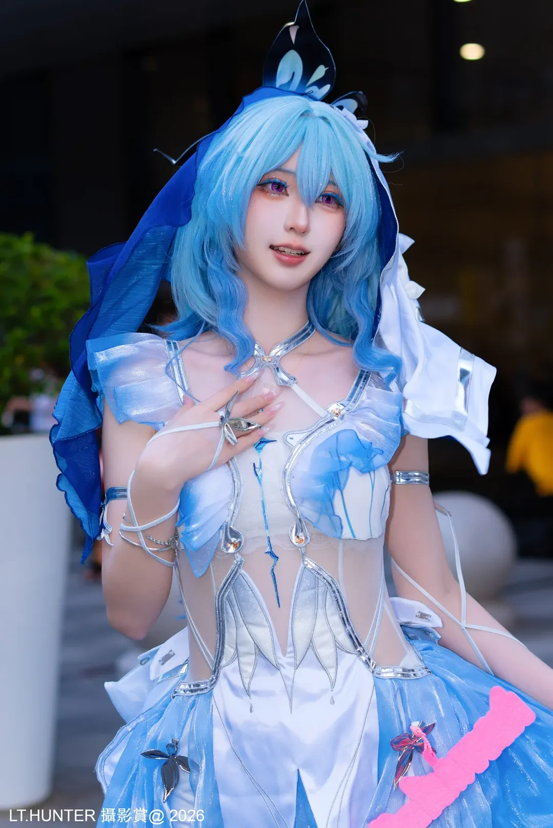 【鸣潮cos】萤火虫漫展的蓝白精灵风造型 - 第 6 张