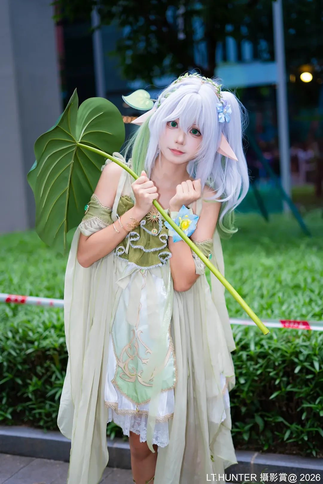 【小草神cos】原神须弥的精灵在萤火虫漫展 - 第 1 张
