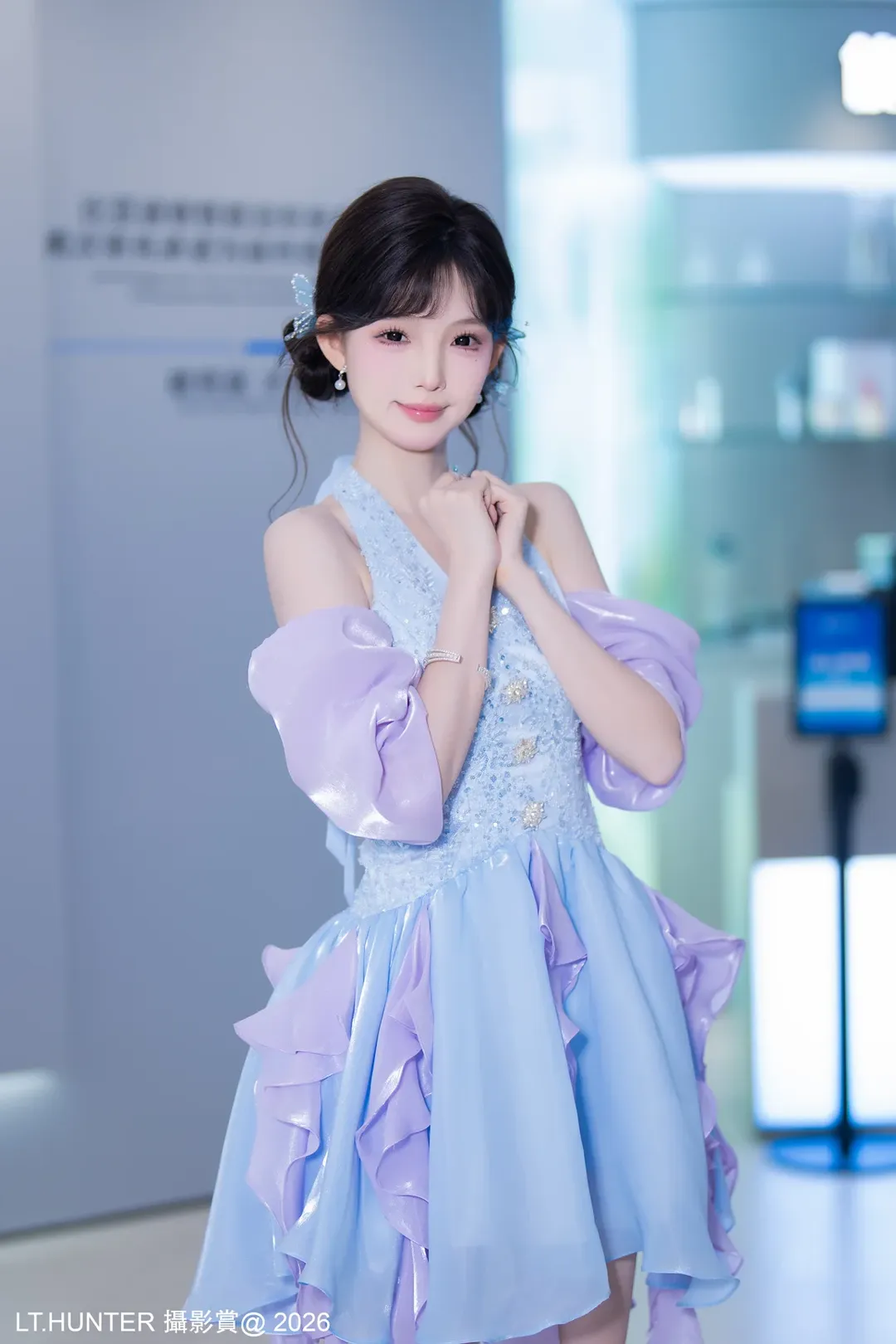 蓝紫渐变礼服车展现场记录 - 第 7 张
