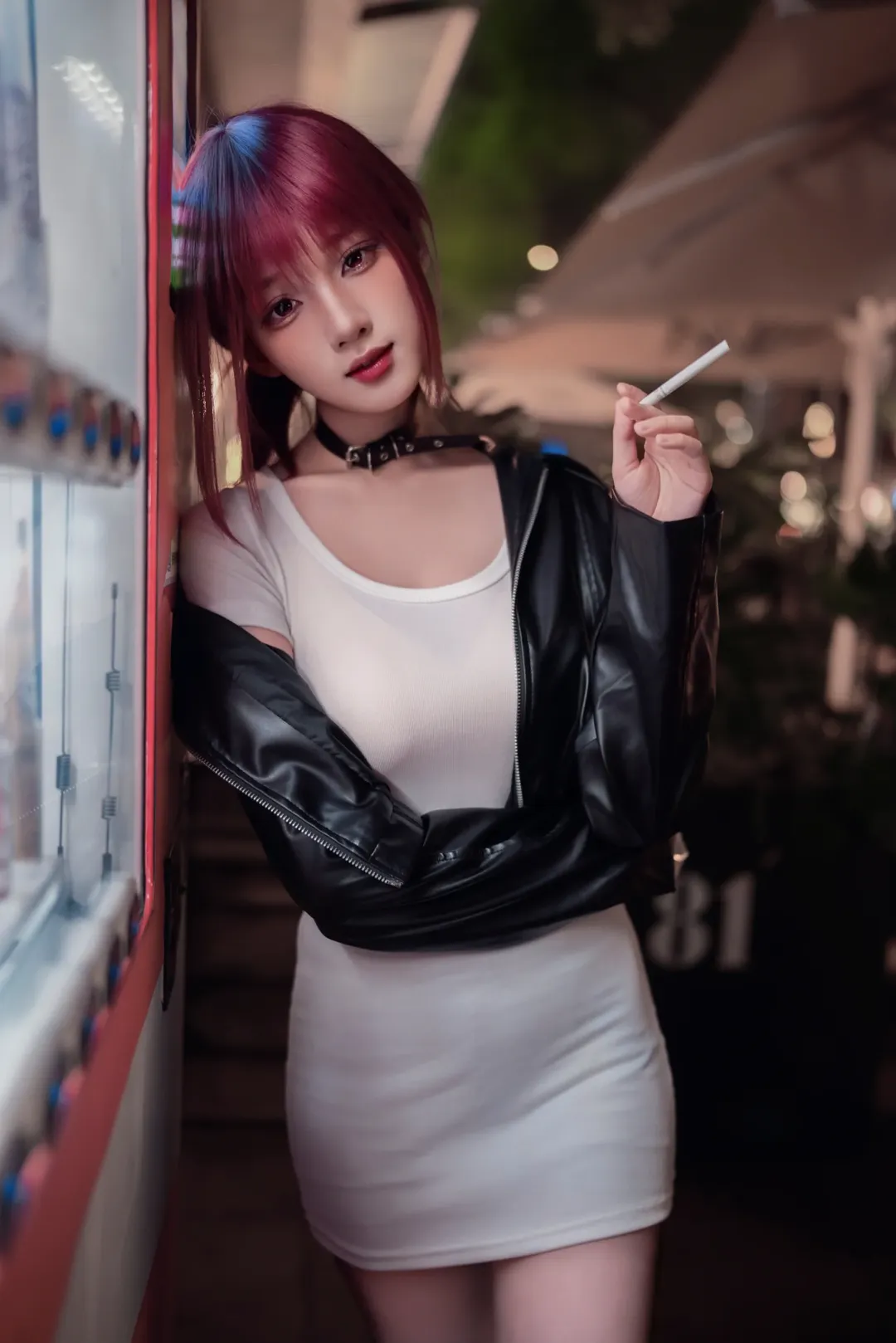 【田山小姐cos】夜色街頭裡的呑雲吐霧，這身皮衣配短裙太有感覺了 - 第 10 張