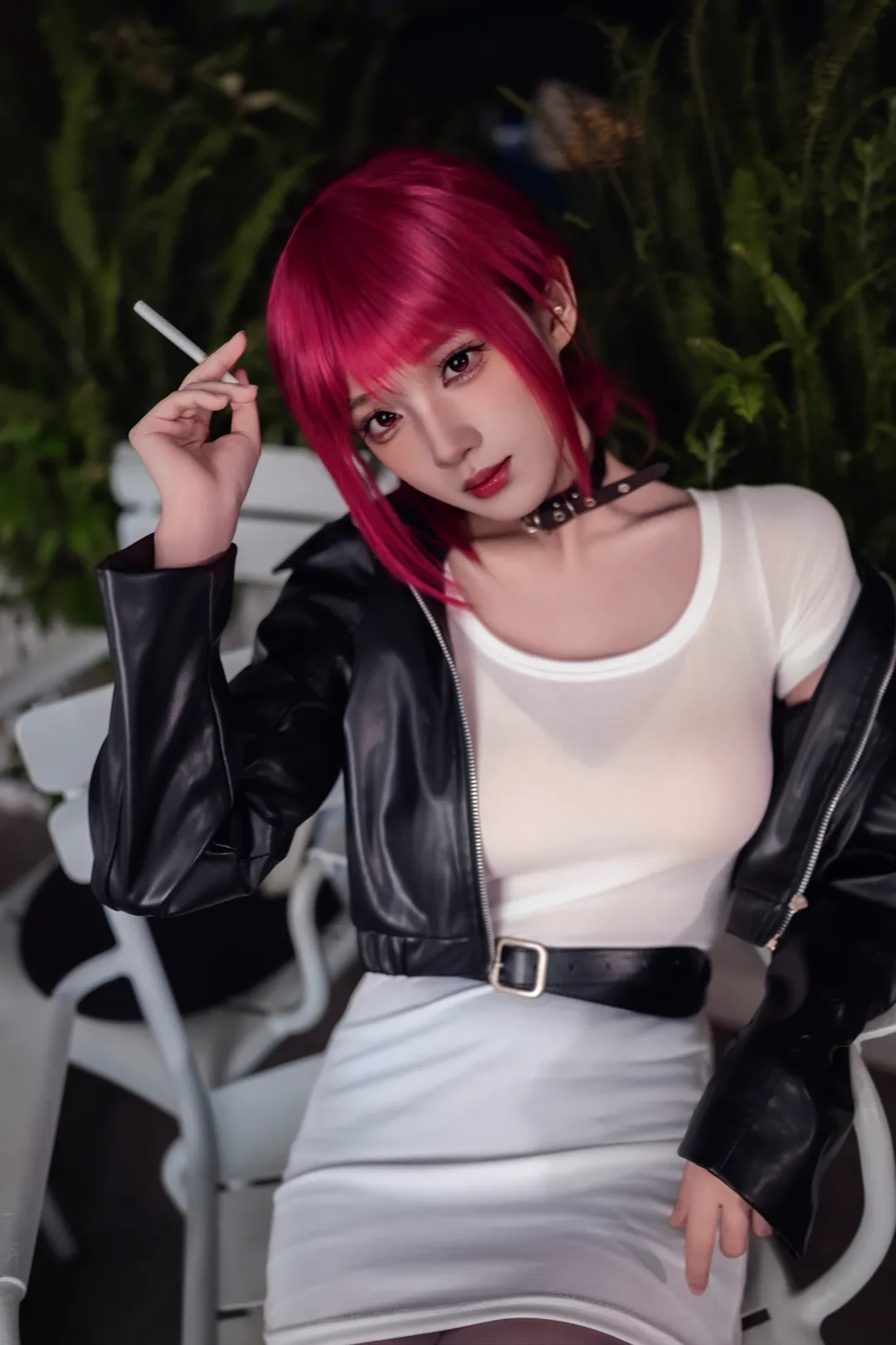【田山小姐cos】夜色街頭裡的呑雲吐霧，這身皮衣配短裙太有感覺了 - 第 17 張