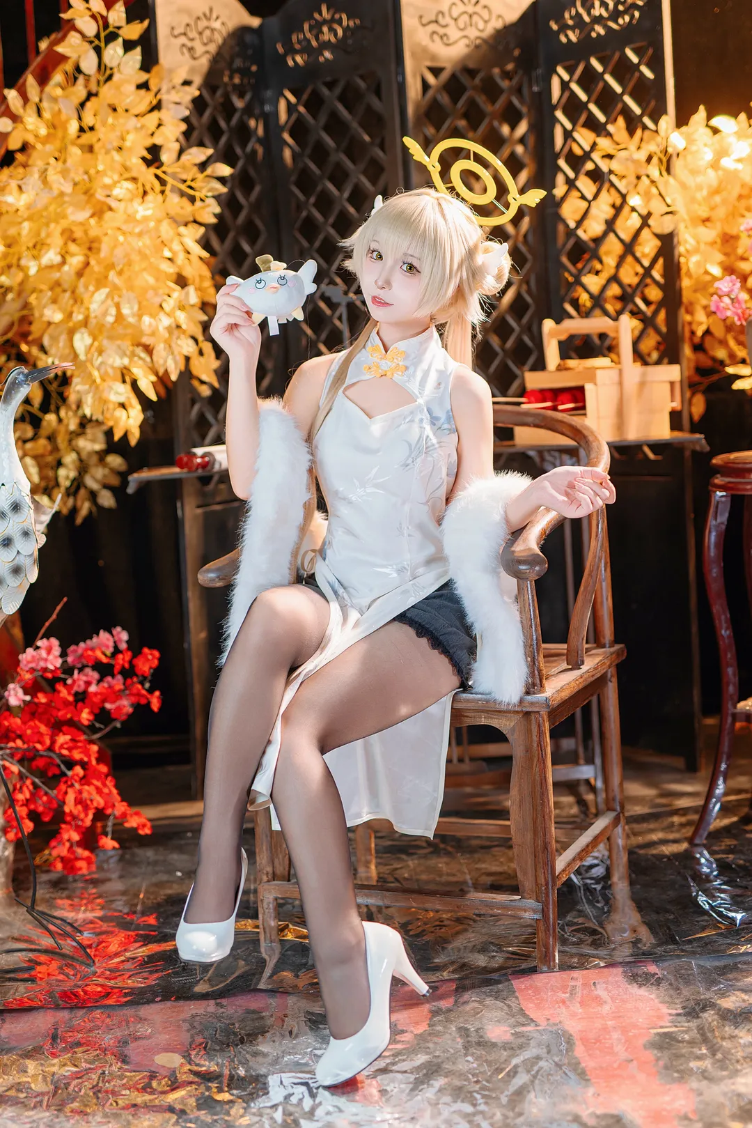 【阿慈谷日富美cos】蔚蓝档案的旗袍风中秋装扮 - 第 1 张