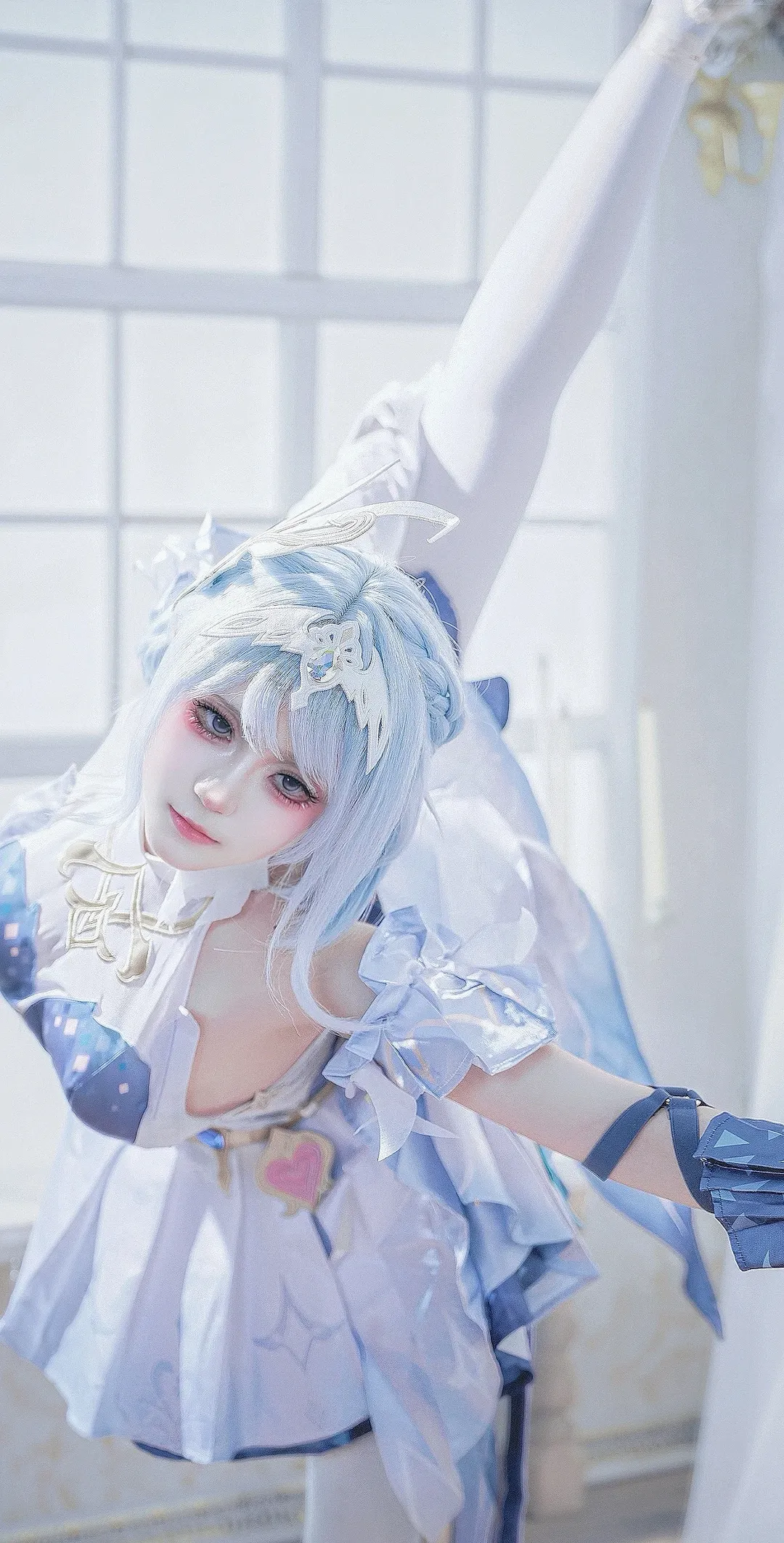 【奥黛塔cos】原神 冰雪中起舞的优雅天鹅 - 第 1 张