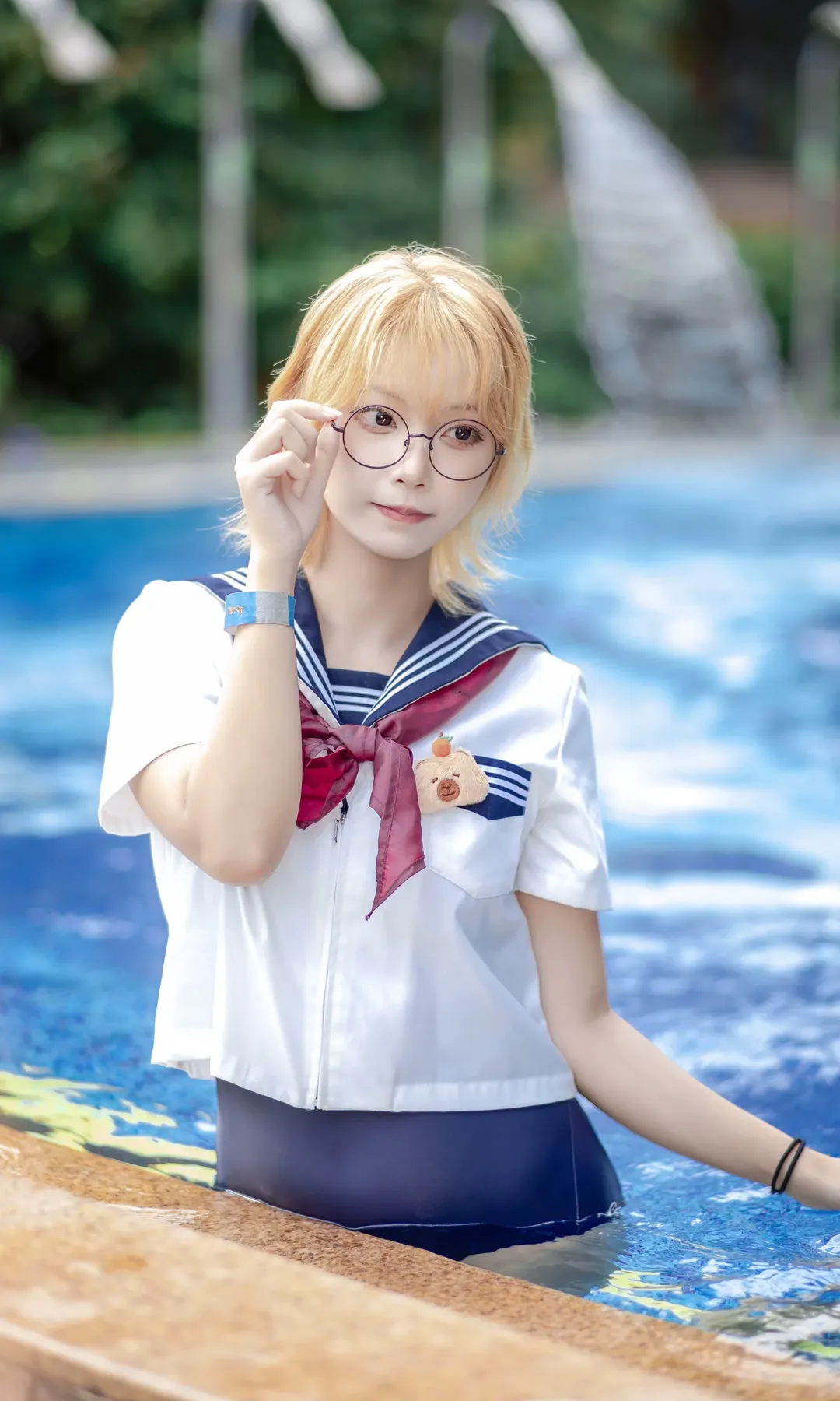 夏日长隆水上乐园：水手服与死库水的清凉玩水体验 - 第 3 张