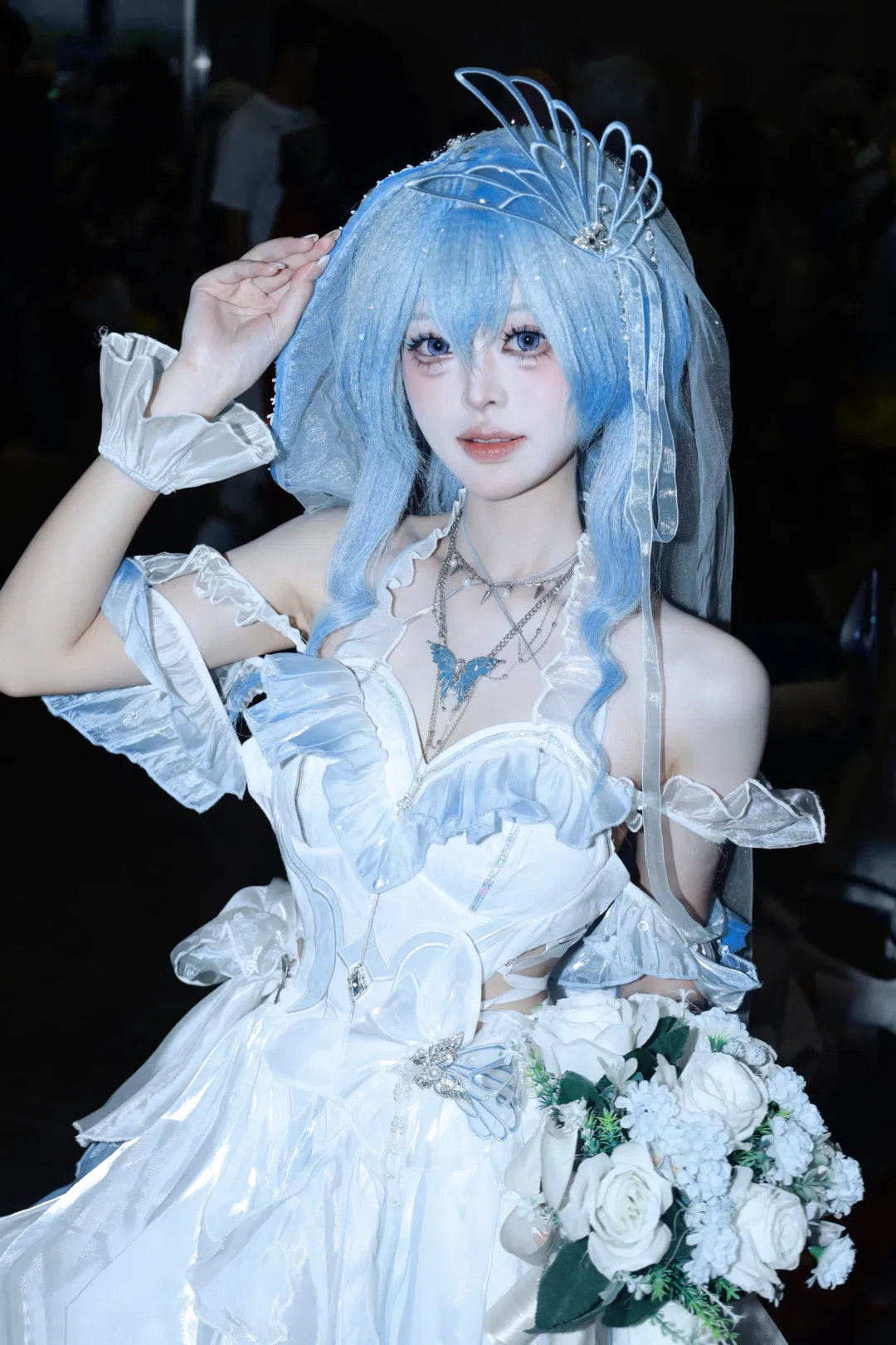 【守岸人cos】鸣潮月潮星纱，蓝发蝴蝶的浪漫定影 - 第 1 张
