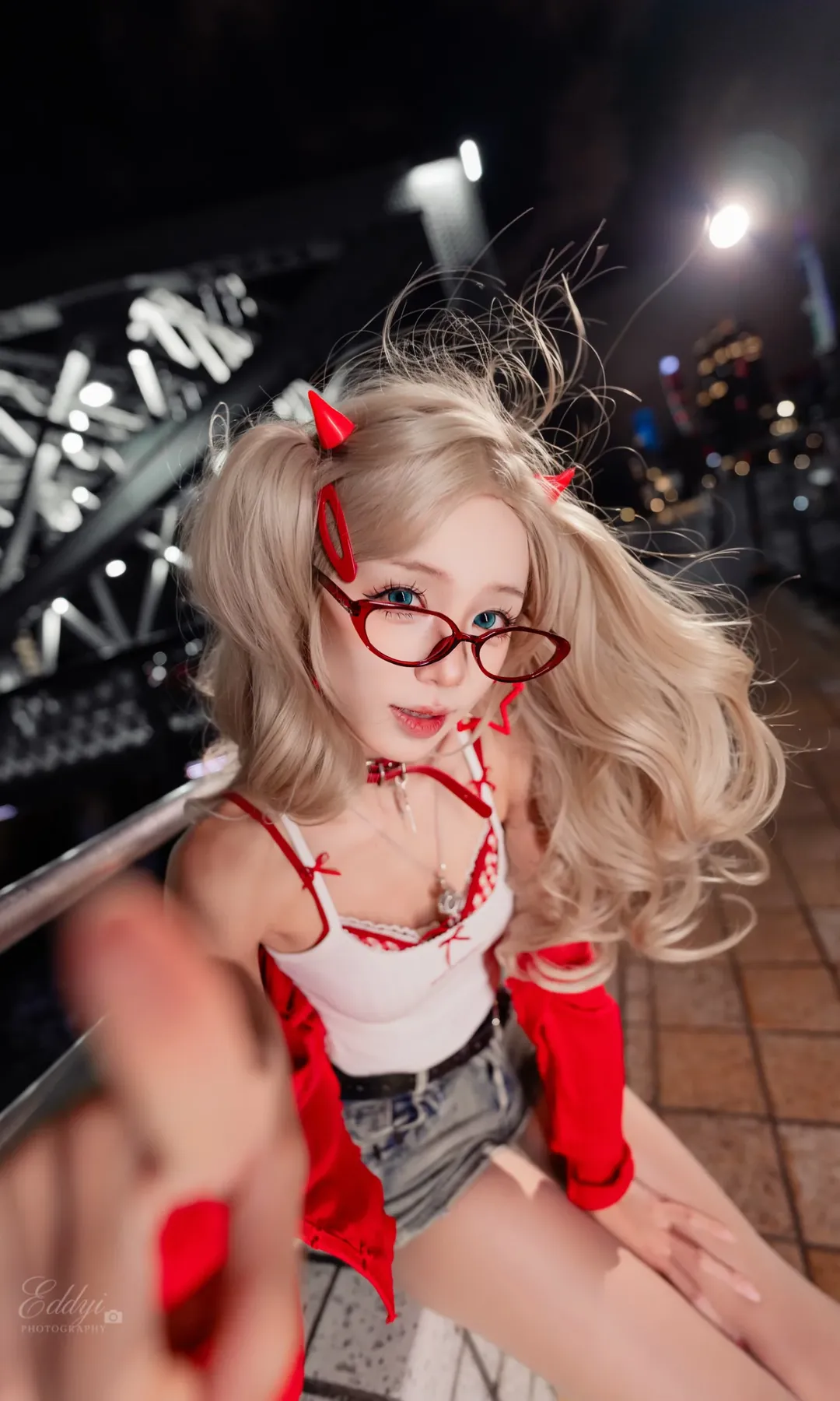 【高卷杏cos】自动鱼眼头下的女神异闻录5，一秒出镜变成二次元 - 第 1 张