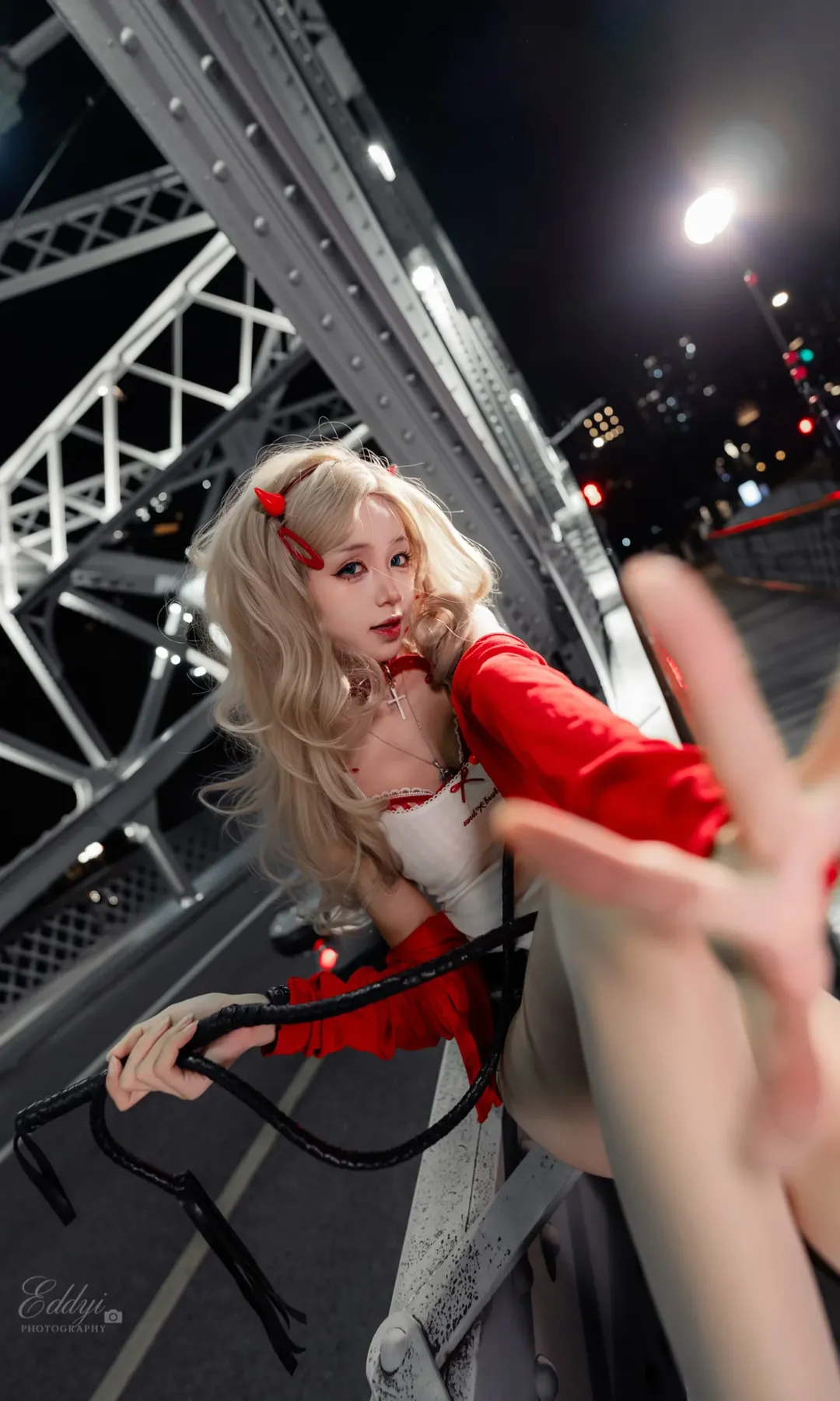 【高卷杏cos】自动鱼眼头下的女神异闻录5，一秒出镜变成二次元 - 第 8 张