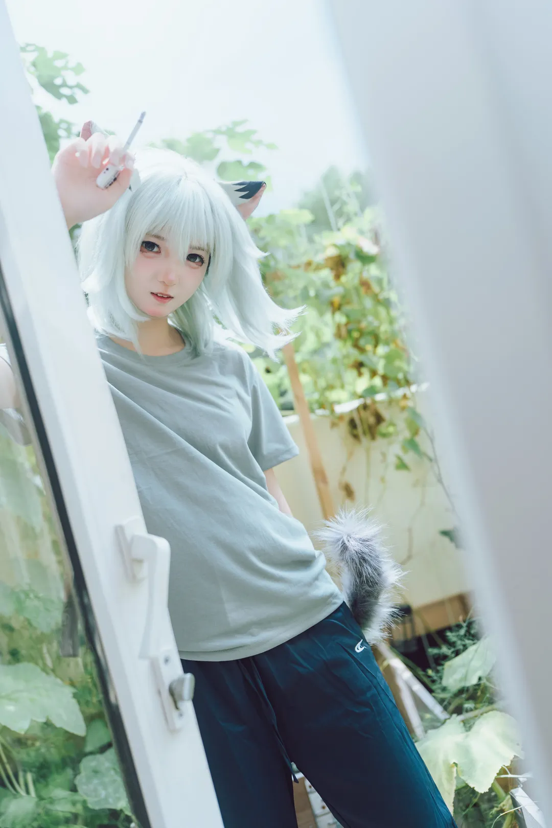 猫耳居家日常 与摄影师合作的慵懒感二次元写真 - 第 1 张