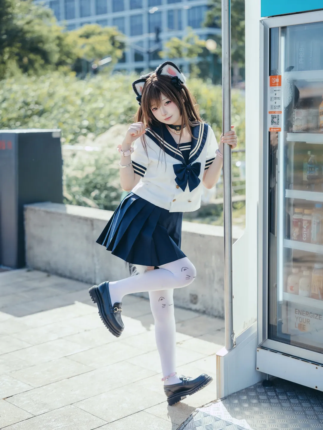 徐汇滨江的楼梯光影与JK制服，江边微风正好