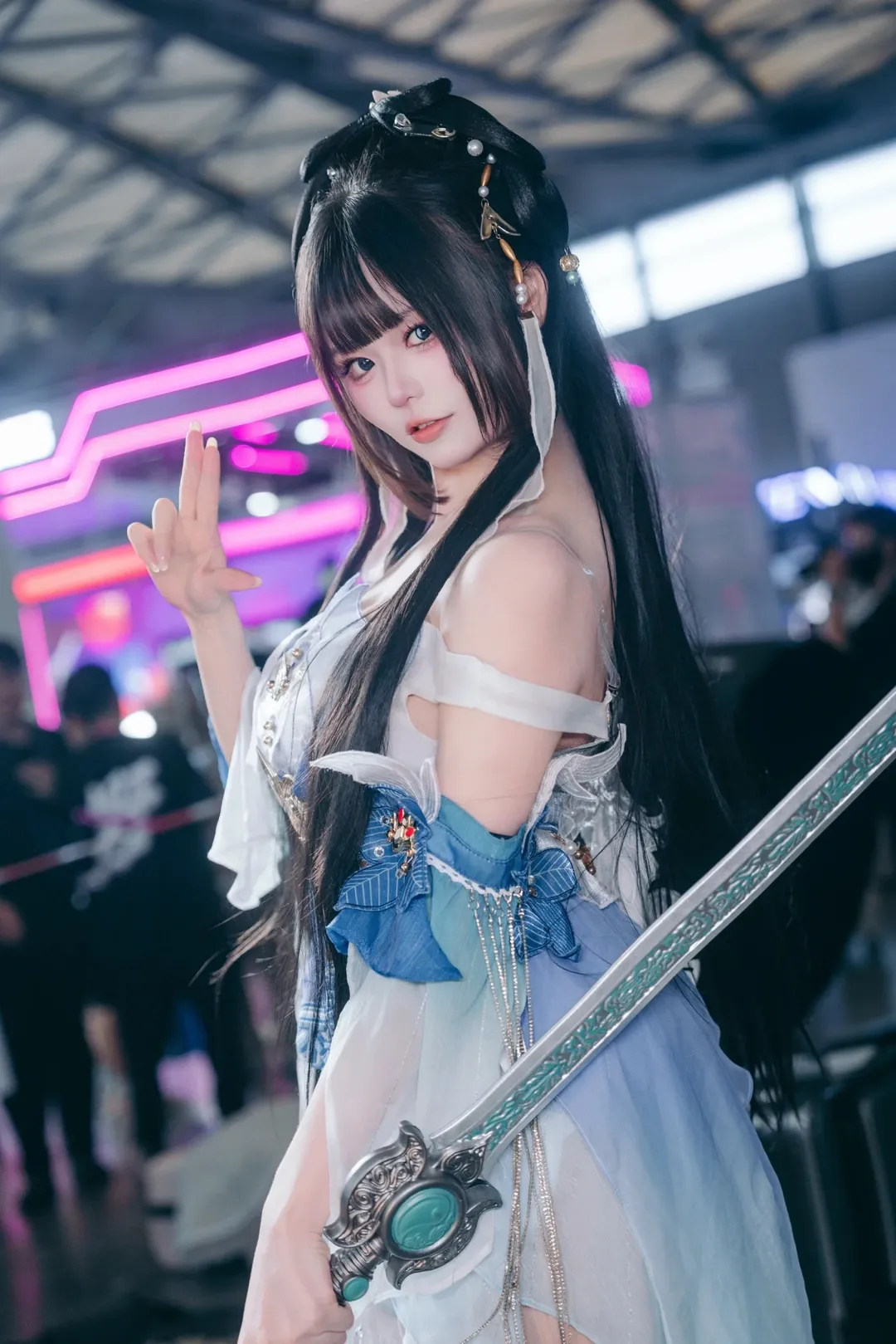 【遠坂凜cos】CJ現場黑絲紅披風的高動態抓拍體驗 - 第 7 張