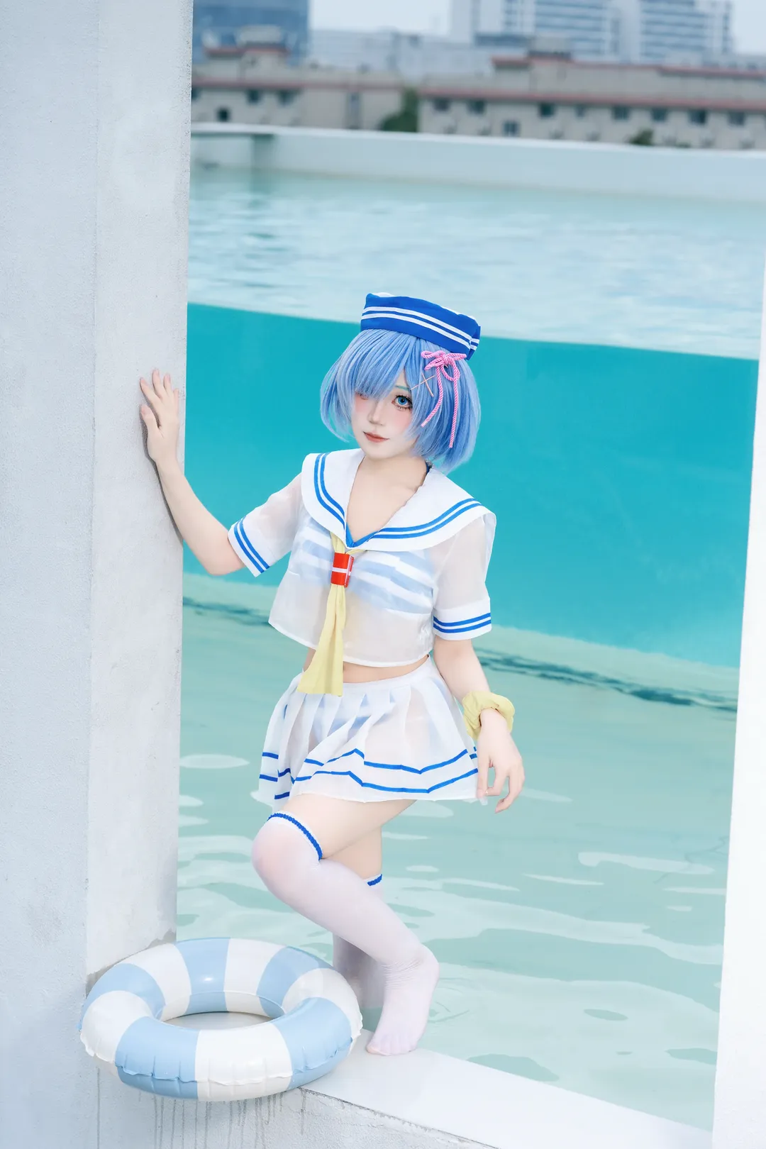 【蕾姆cos】从零开始的异世界生活 夏日泳池的清凉水手服 - 第 6 张