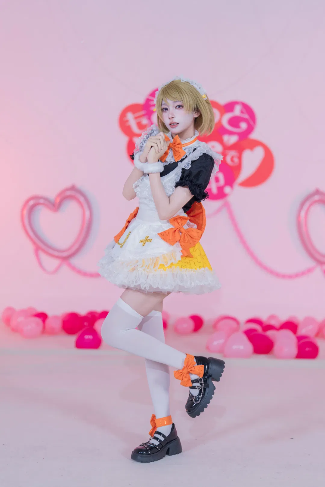 【小泉花阳cos】LoveLive缪斯女仆打歌服的甜美棚拍 - 第 4 张