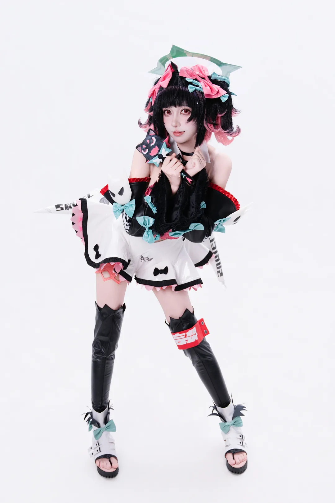 【南宫羽cos】绝区零这套打歌服细节真的太耐看了 - 第 3 张