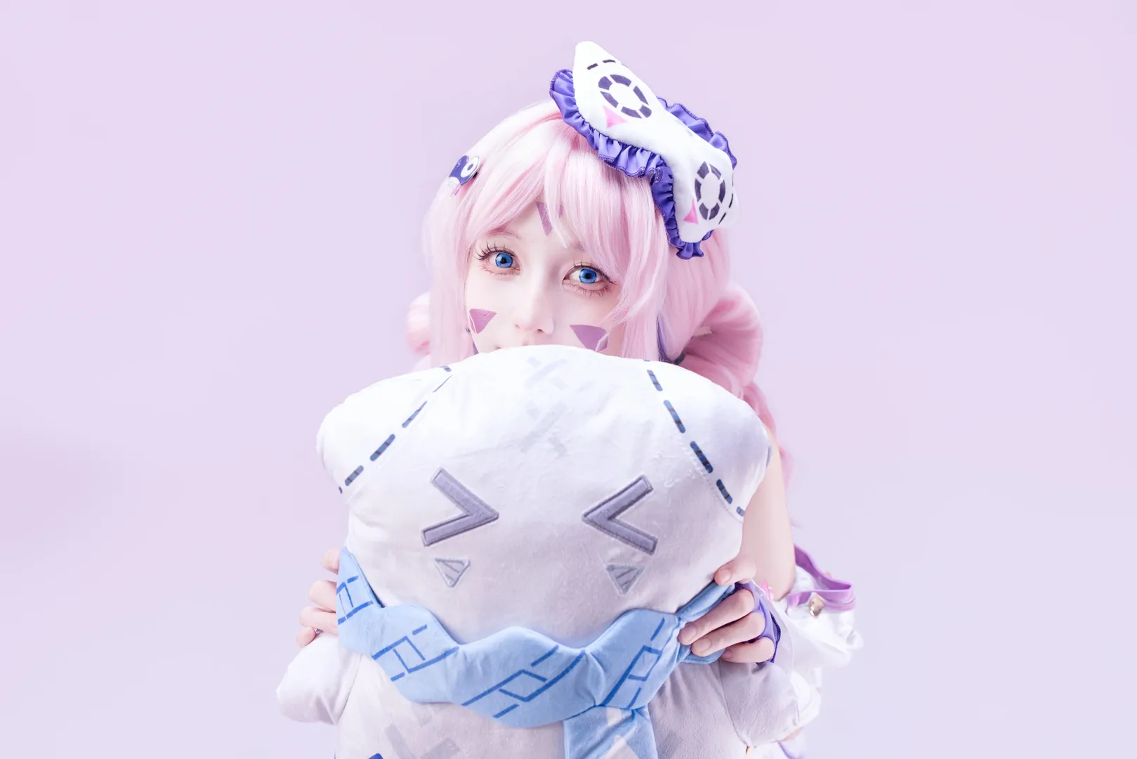 【茜特菈莉cos】原神星与烟帷的夜语，粉色双马尾也太甜了 - 第 3 张