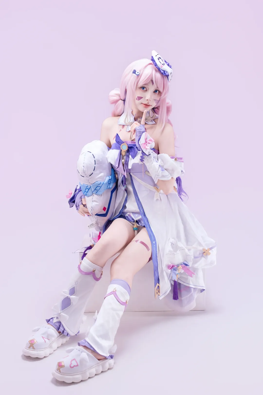 【茜特菈莉cos】原神星与烟帷的夜语，粉色双马尾也太甜了 - 第 4 张