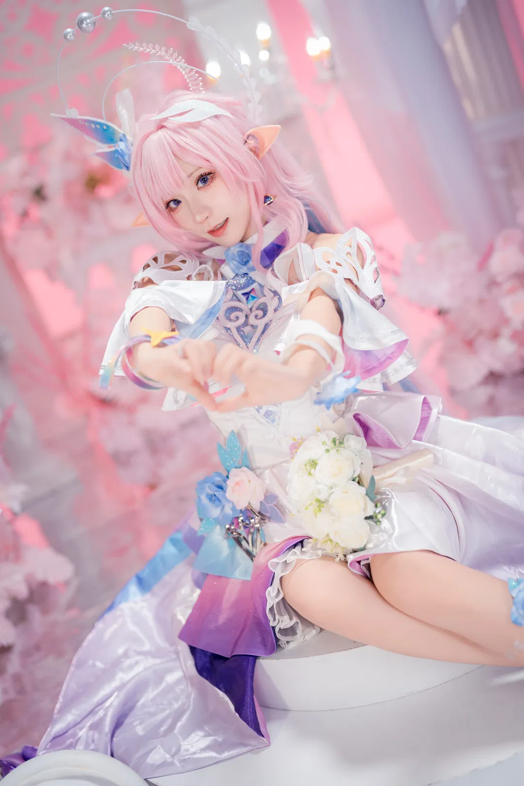【昔涟cos】崩坏星穹铁道翁法罗斯黄金裔的梦幻写真 - 第 2 张