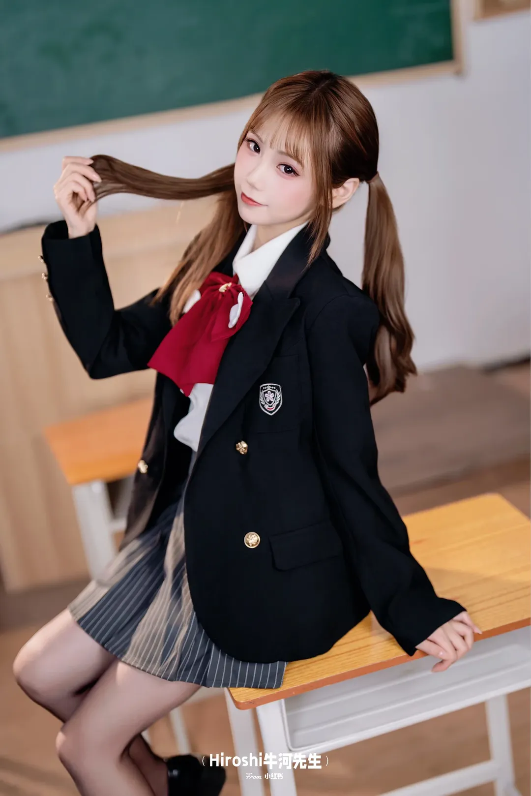 教室里的JK制服穿搭，黑丝长腿真的很出片 - 第 5 张