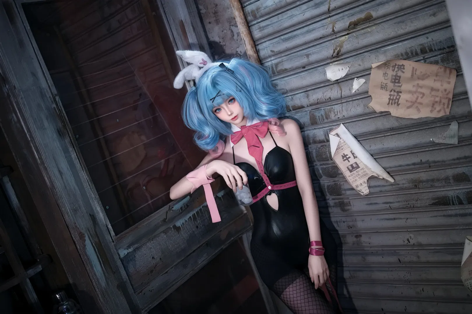 【初音cos】兔子洞裡的暗黑兔女郎 - 第 4 張