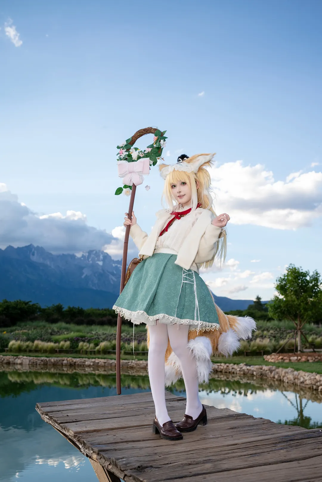 【铃兰cos】明日方舟的铃兰小姐与山野阳光 - 第 5 张